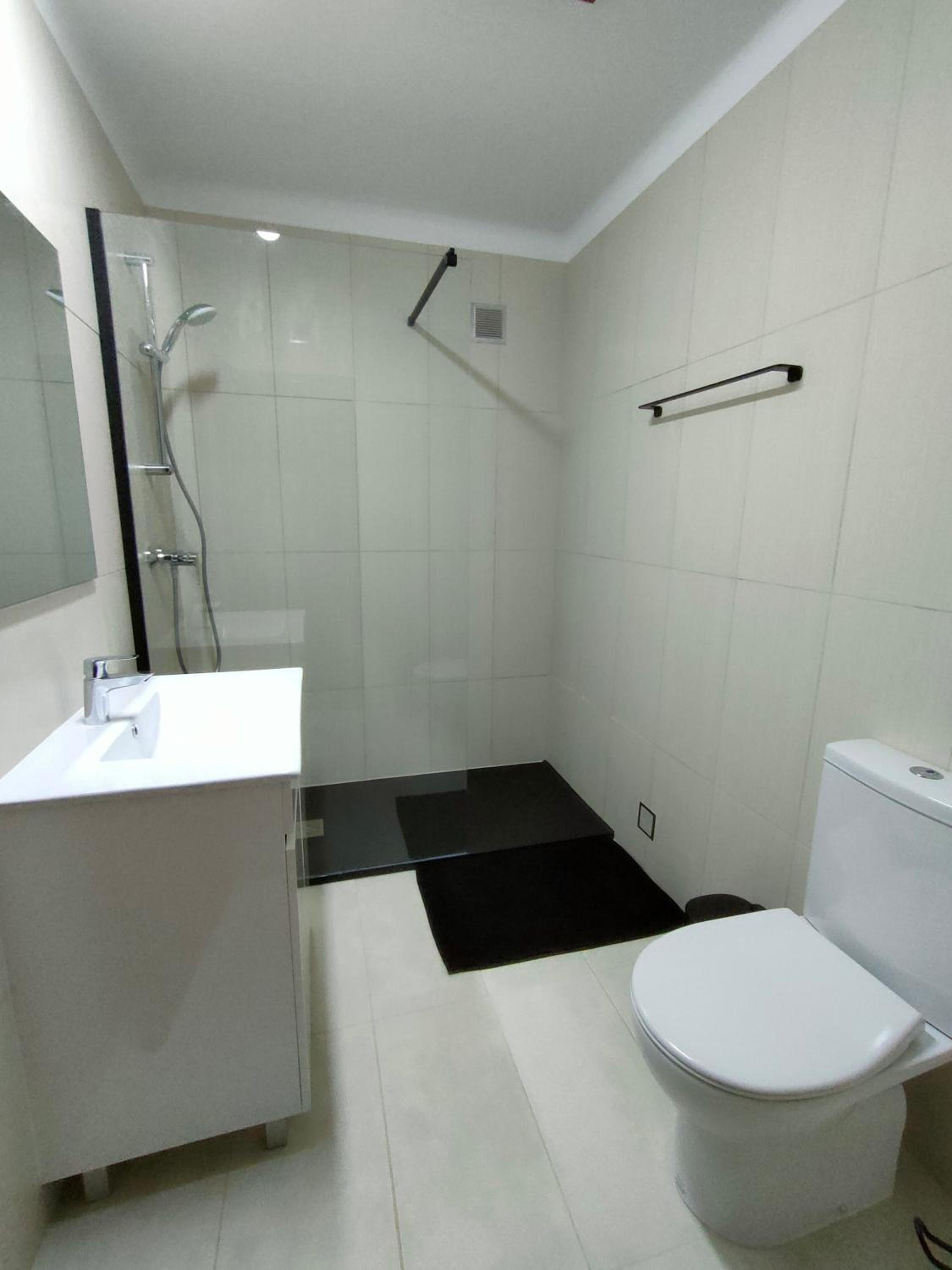 Two-Bedroom Apartment with Terrace and Sea View photo 2