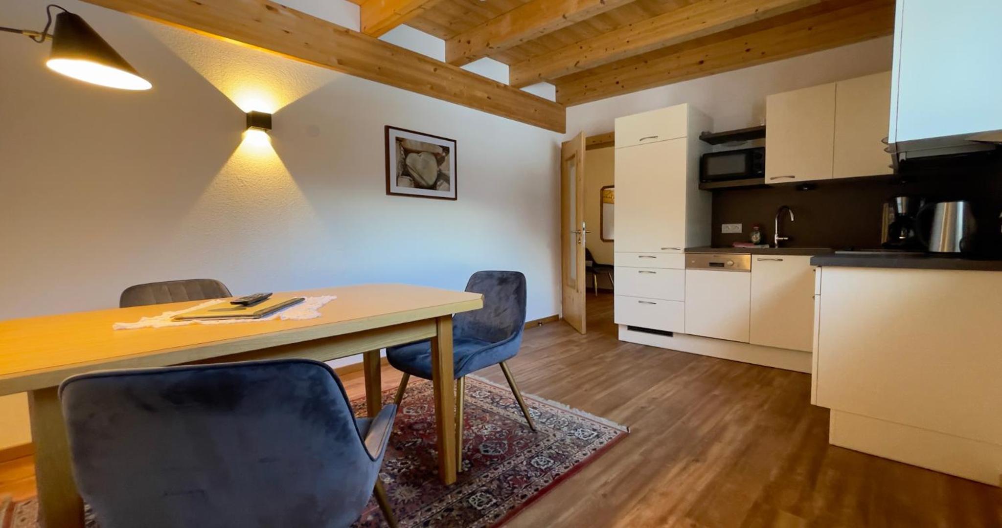 Apartment 318 with Balcony (2 - 3 Adults) photo 2