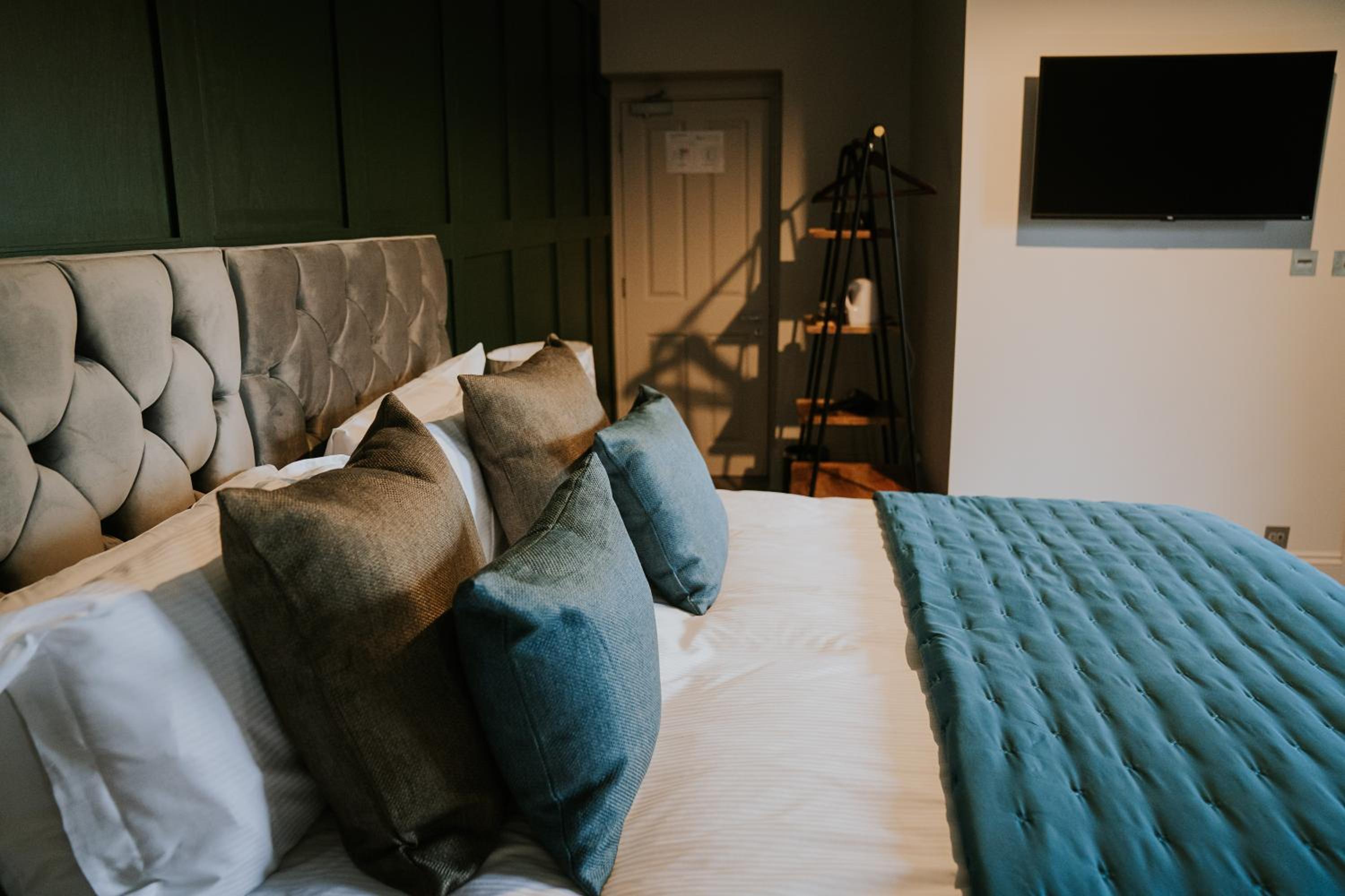 Deluxe King Room photo 3