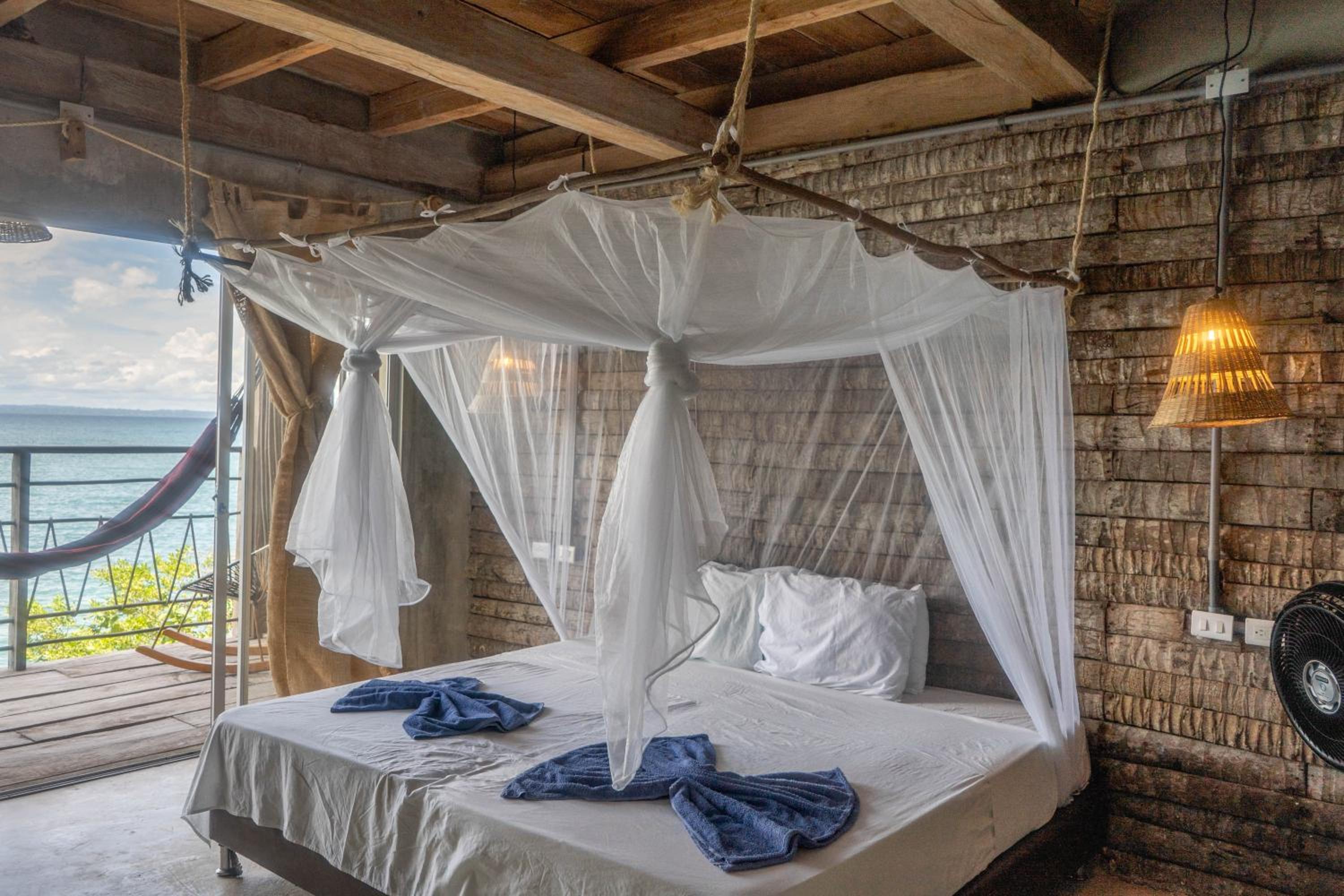 Deluxe Double or Twin Room with Sea View