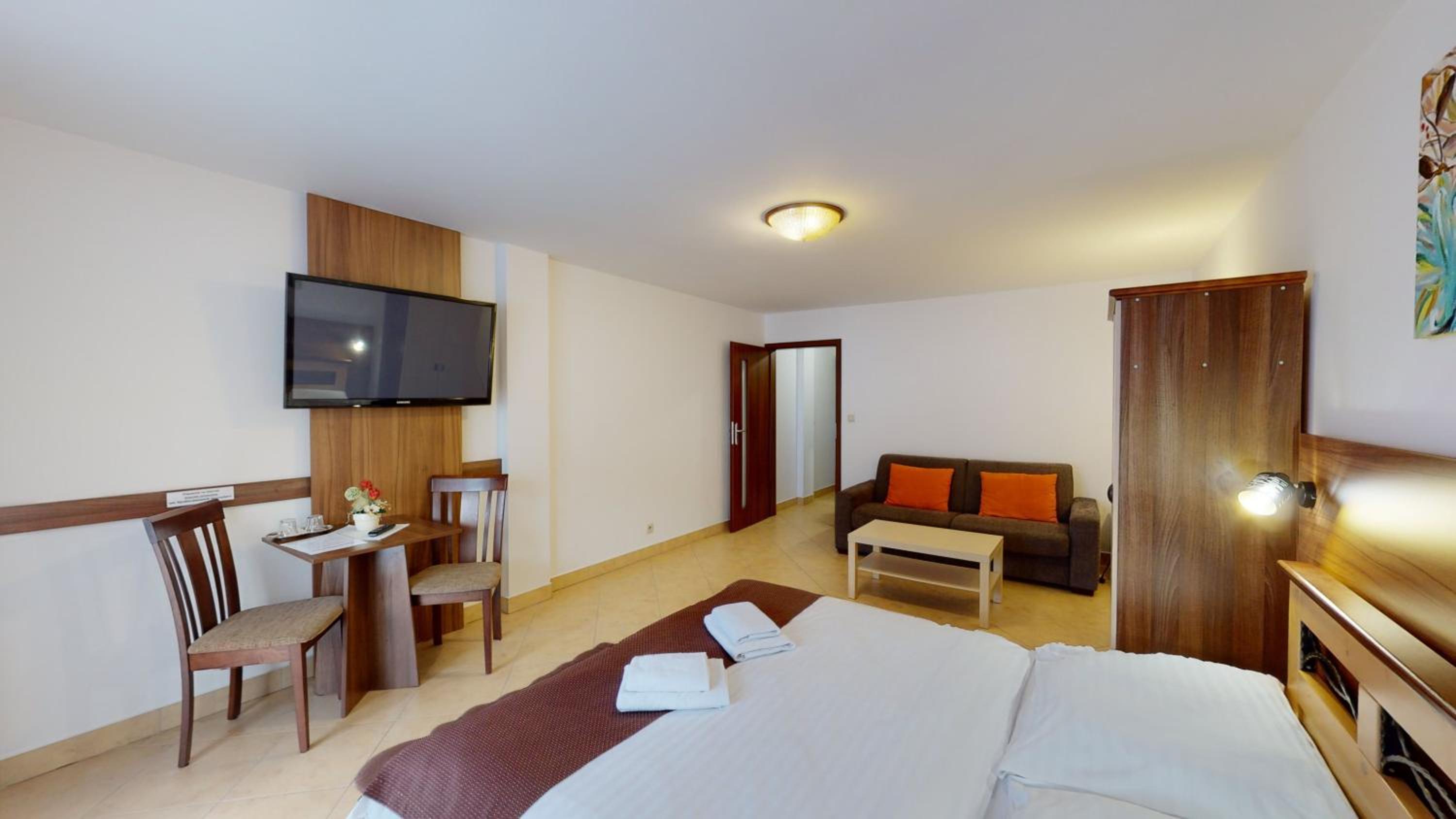 Triple Room photo 2