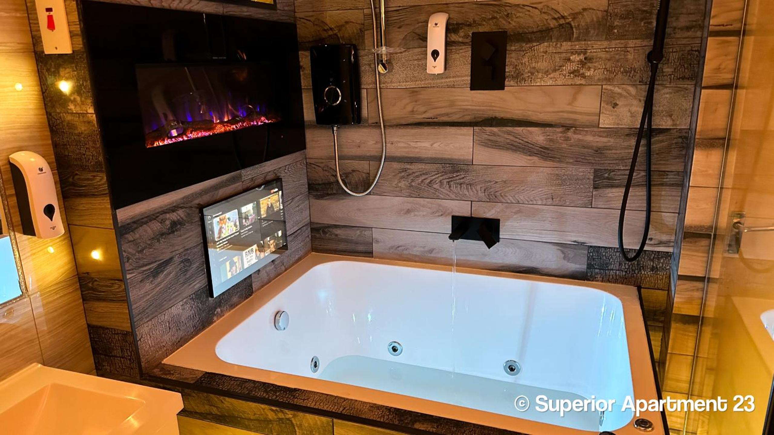 Superior Apartment - Photo 16