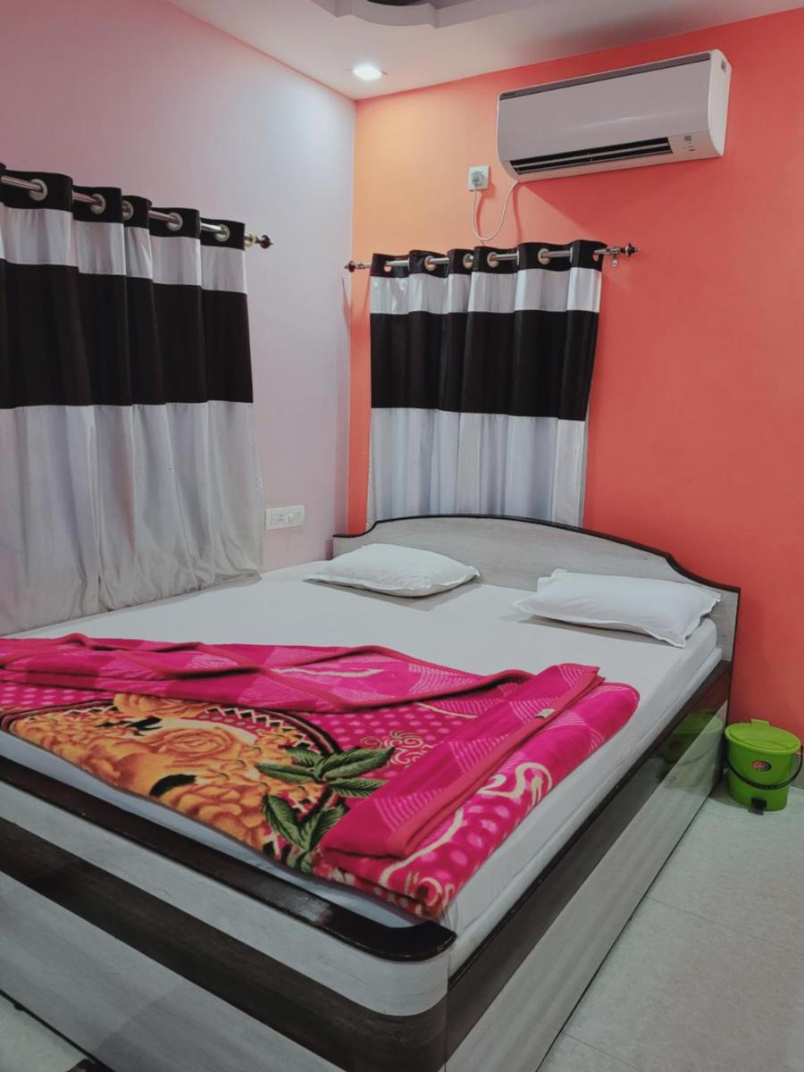 Double Room with Balcony photo 3