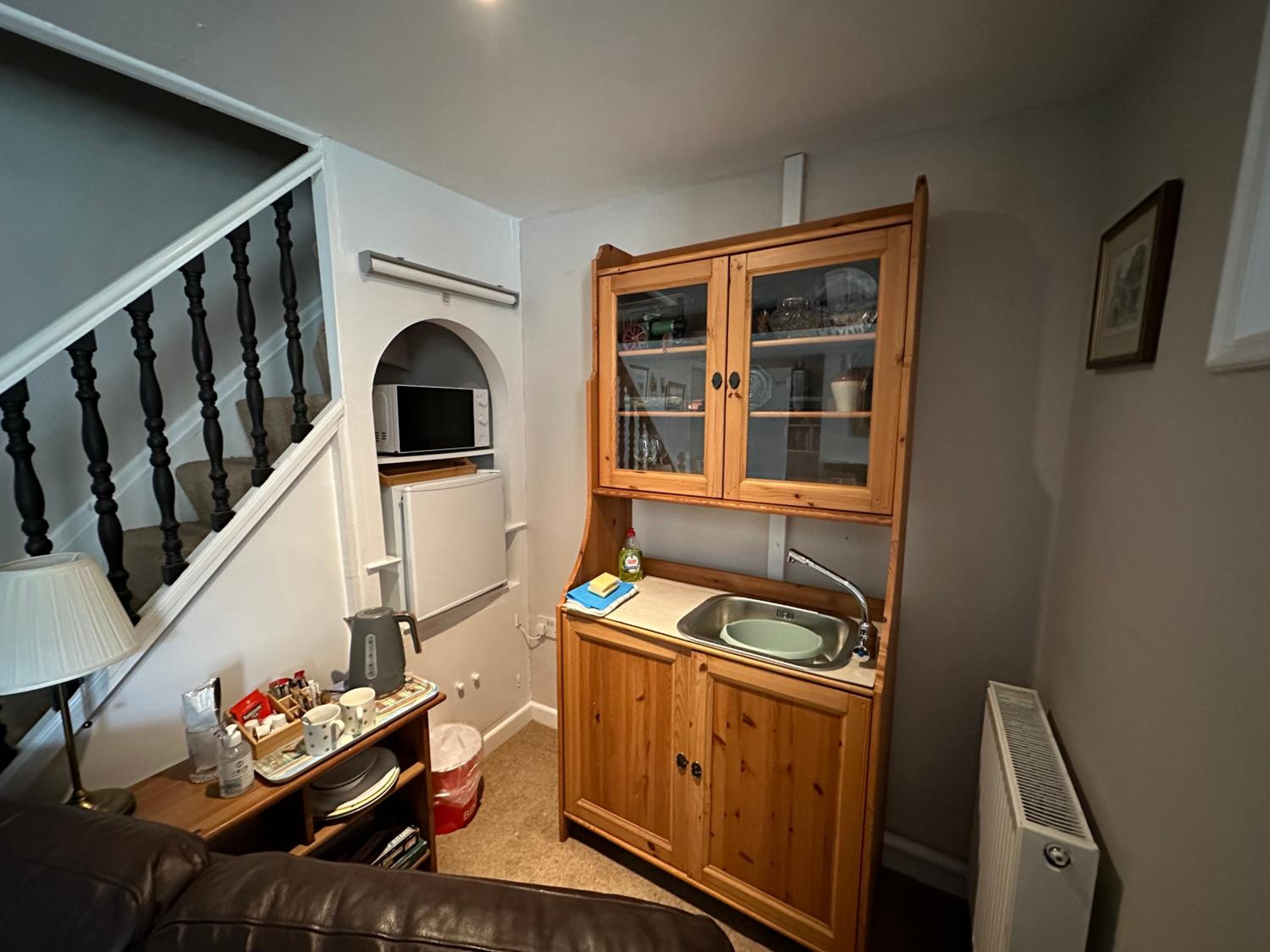 Double Room - Photo 7