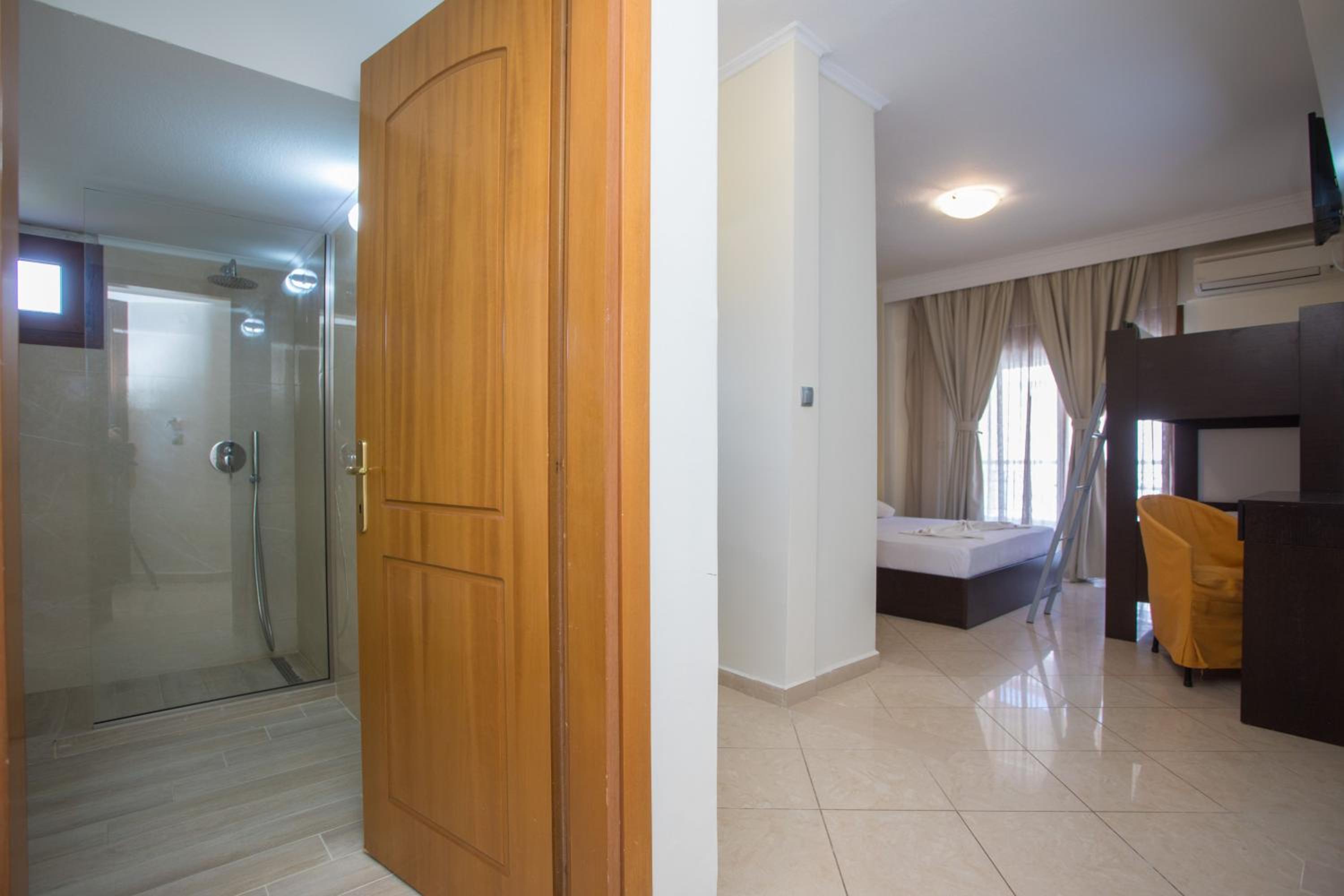Studio with Sea View - Photo 42