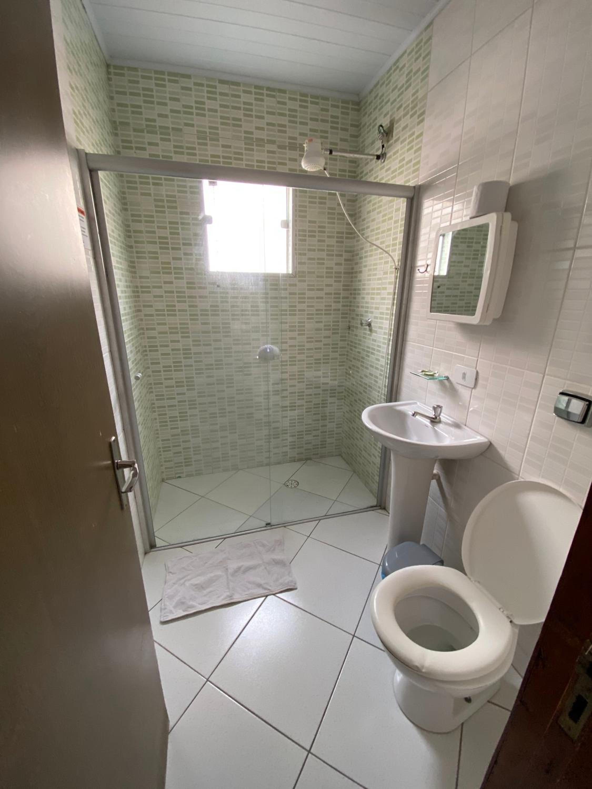 Suite - Photo 8