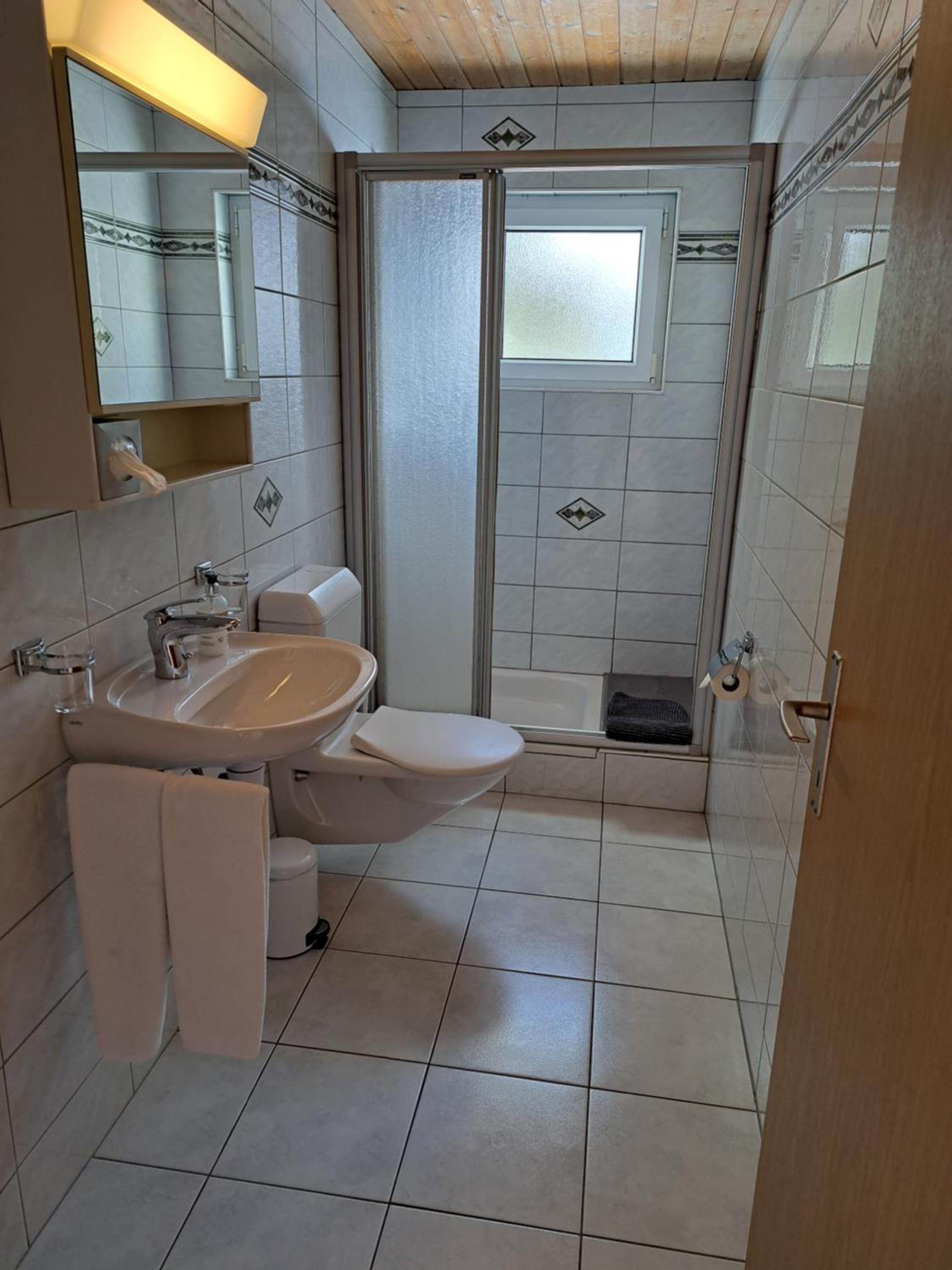 Triple Room with Private Bathroom photo 3