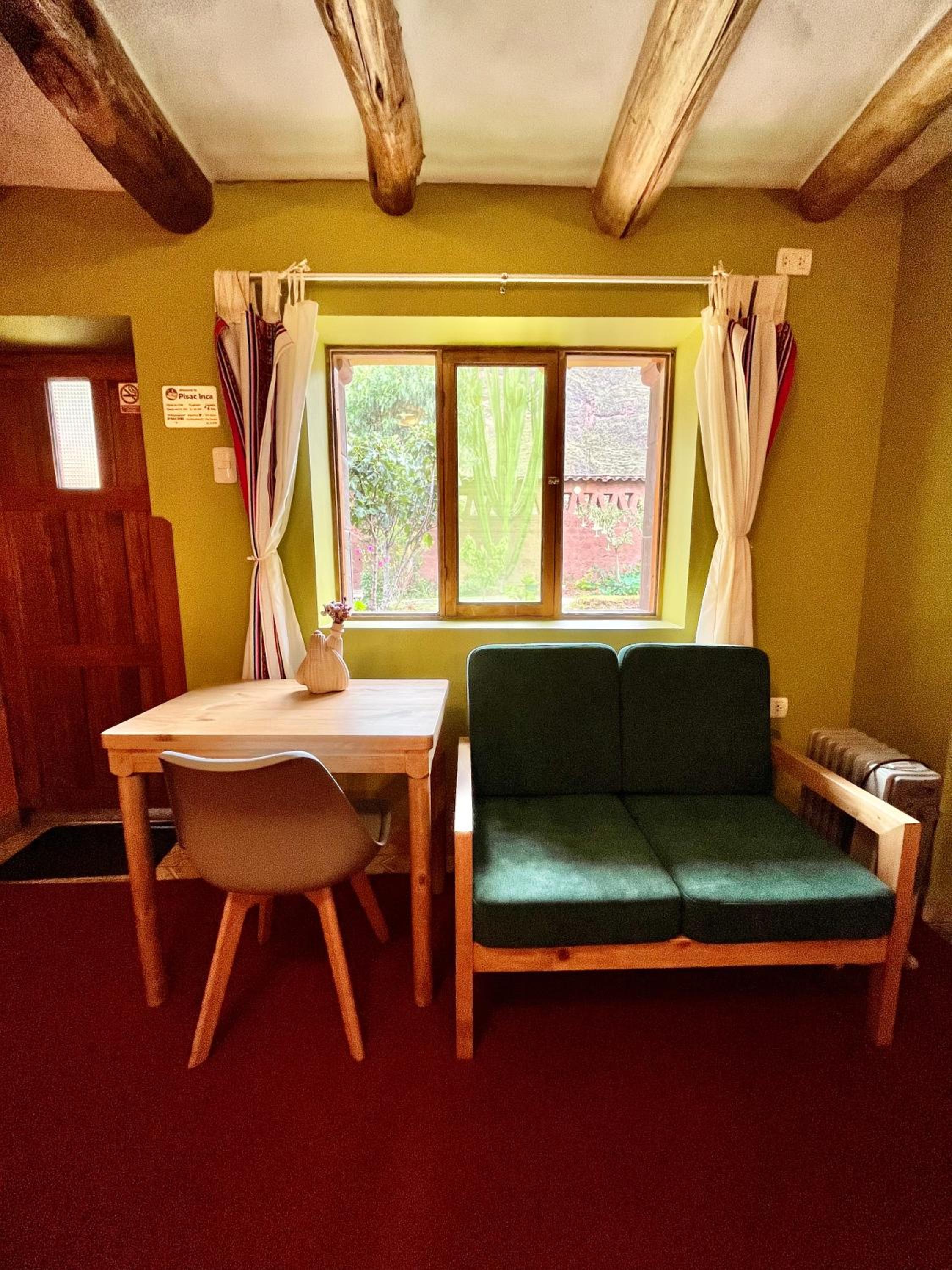 Deluxe King Room photo 3