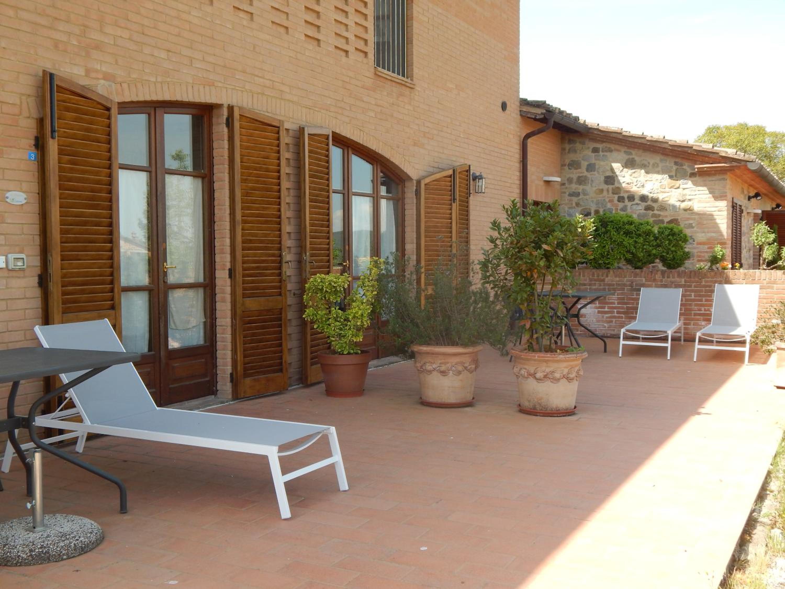 Studio with Terrace - Photo 10