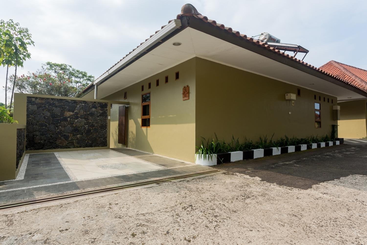 Villa with Private Pool photo 3