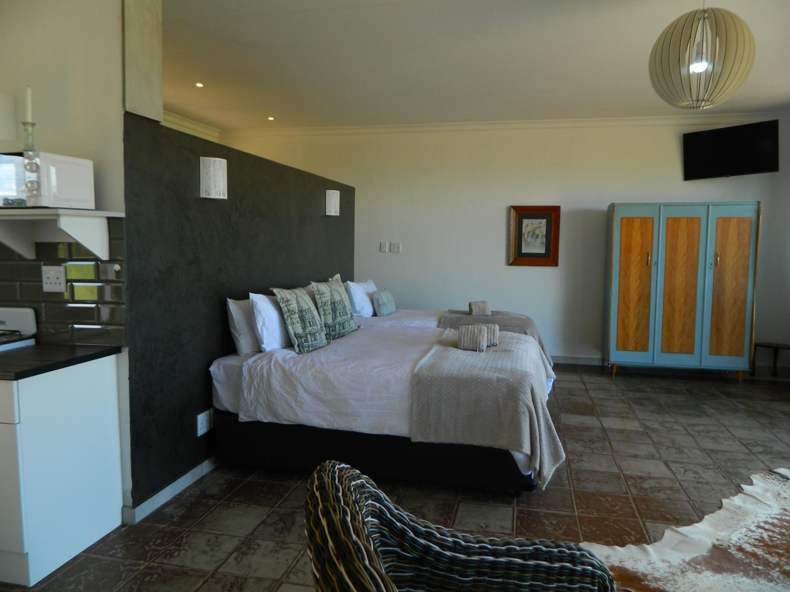 Deluxe Double Room with Extra Bed