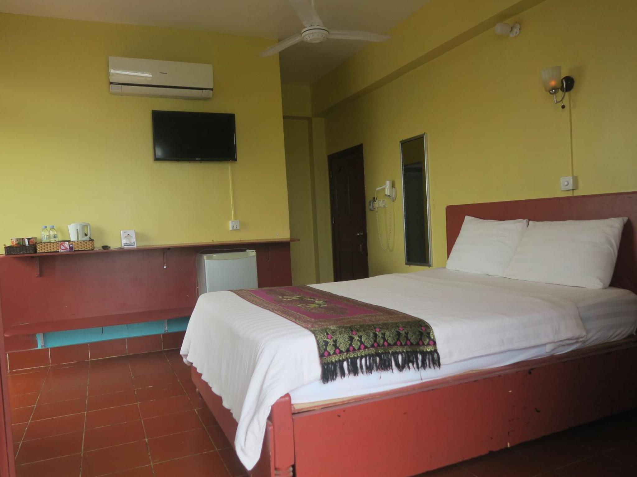 Deluxe Double Room photo 2