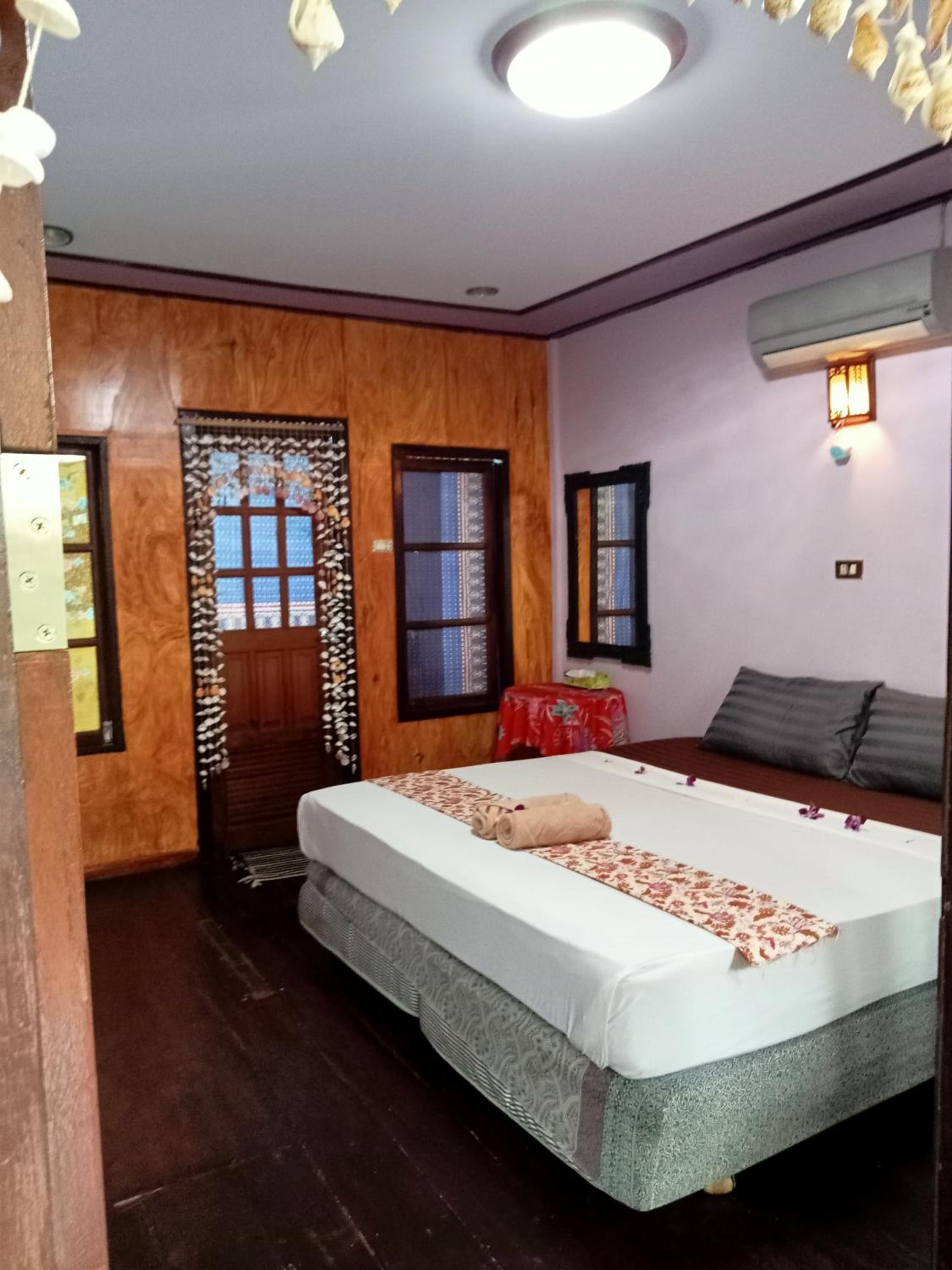 Deluxe Double Room - Photo 22