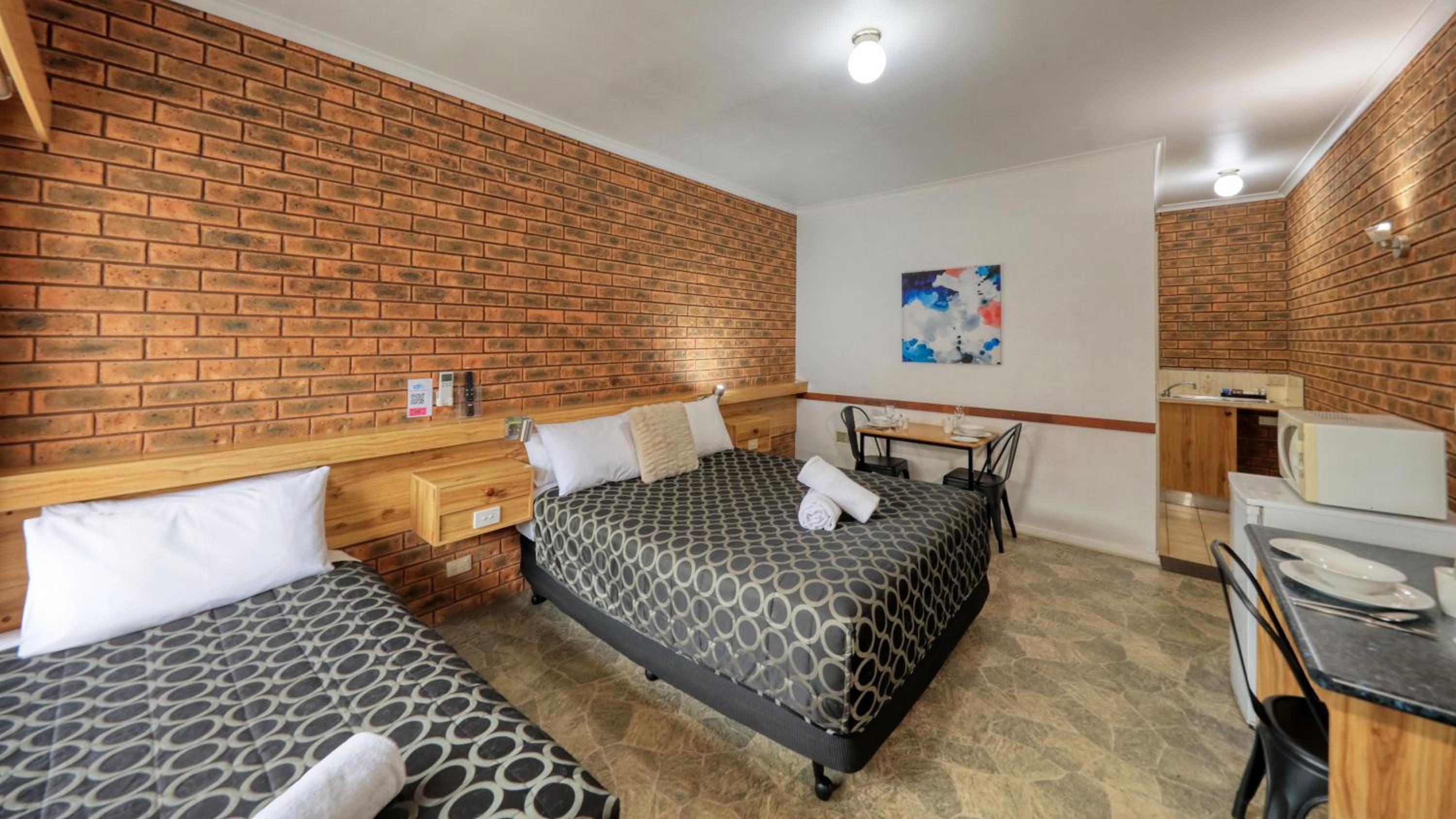 Twin or Double Room with Disability Access photo 2