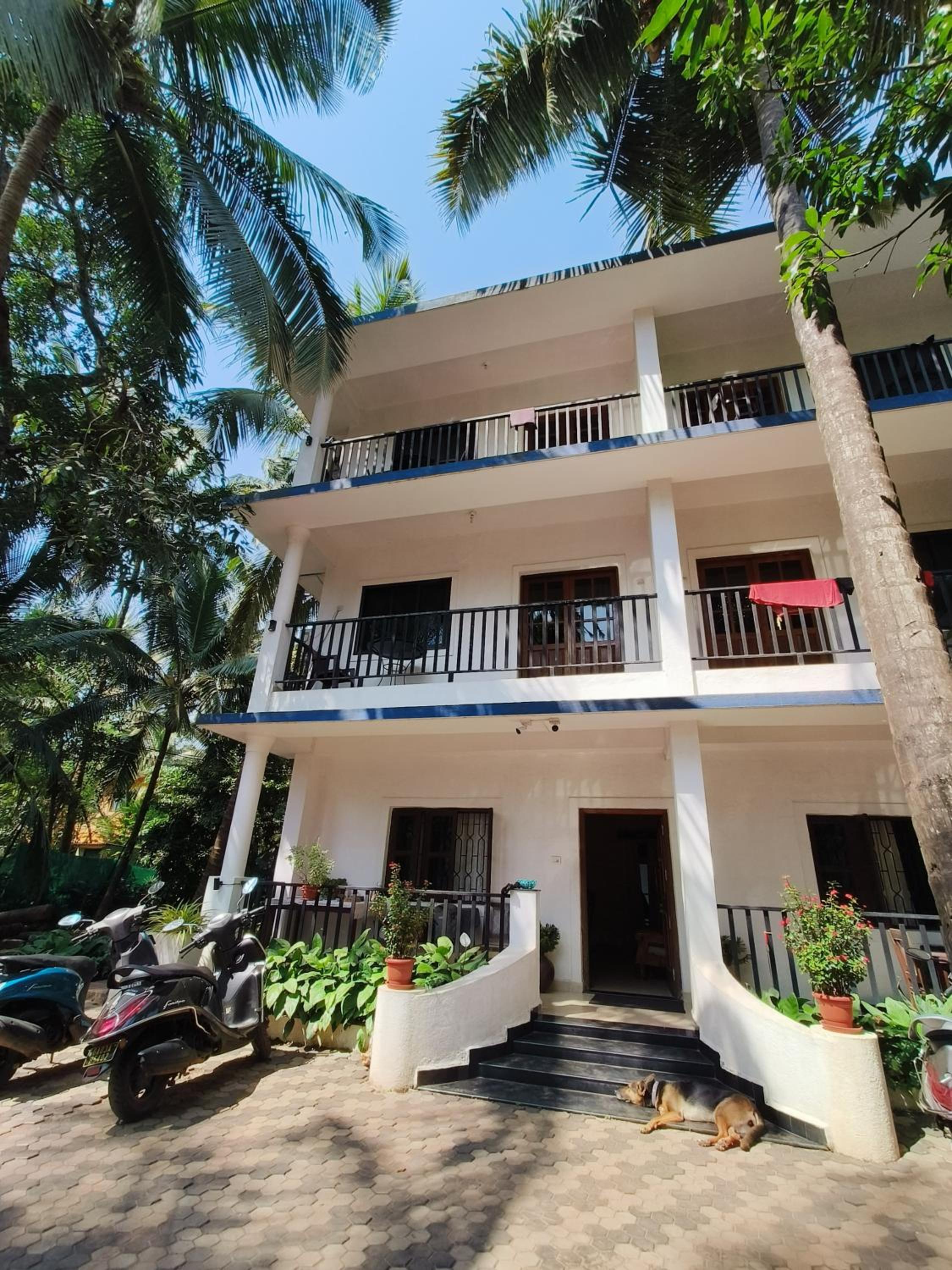 Deluxe Double Room with Balcony - Photo 49