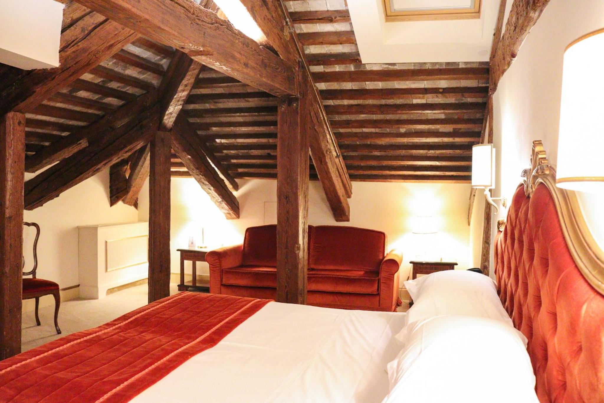 Junior Suite - Photo 9