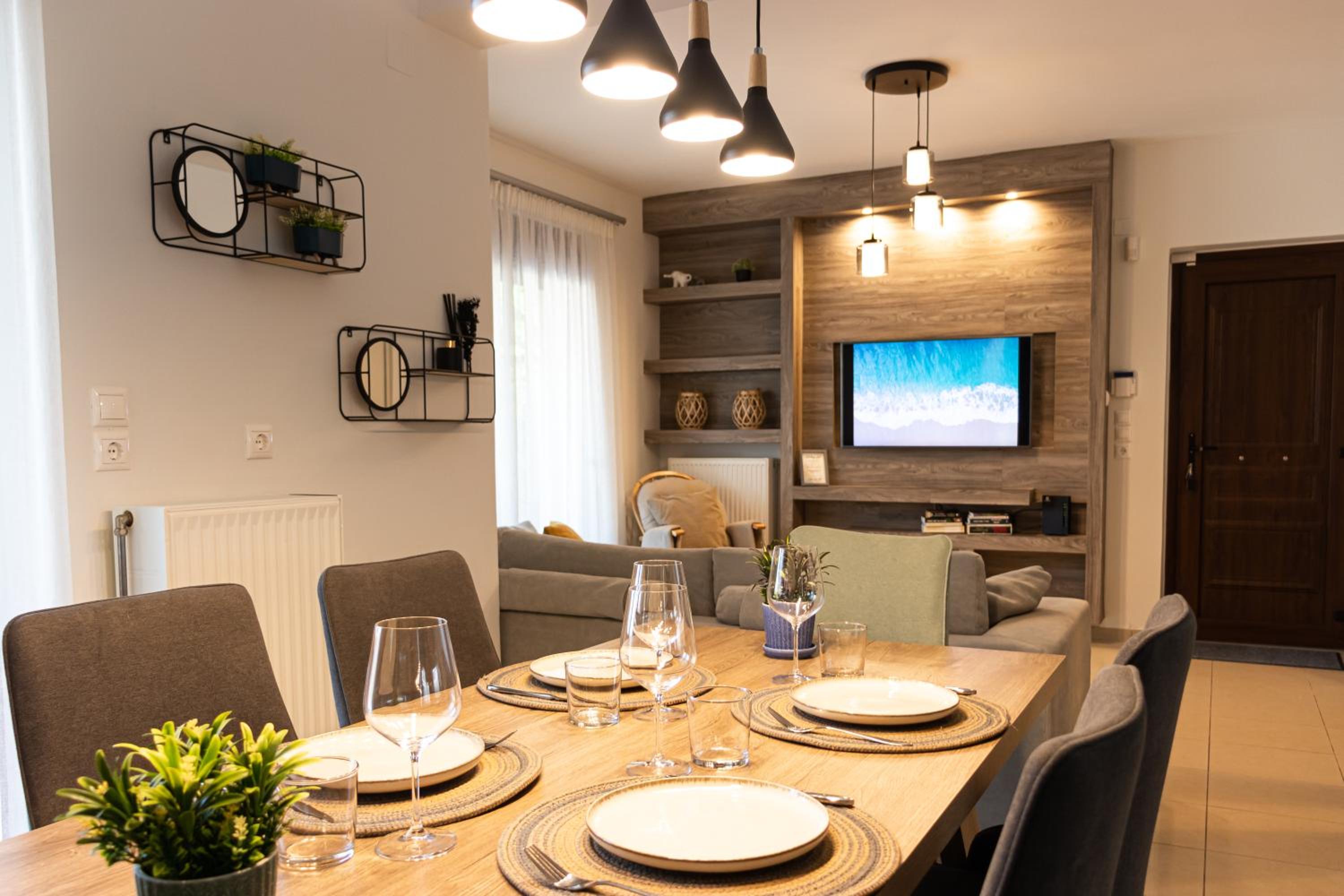 Three-Bedroom Villa photo 1