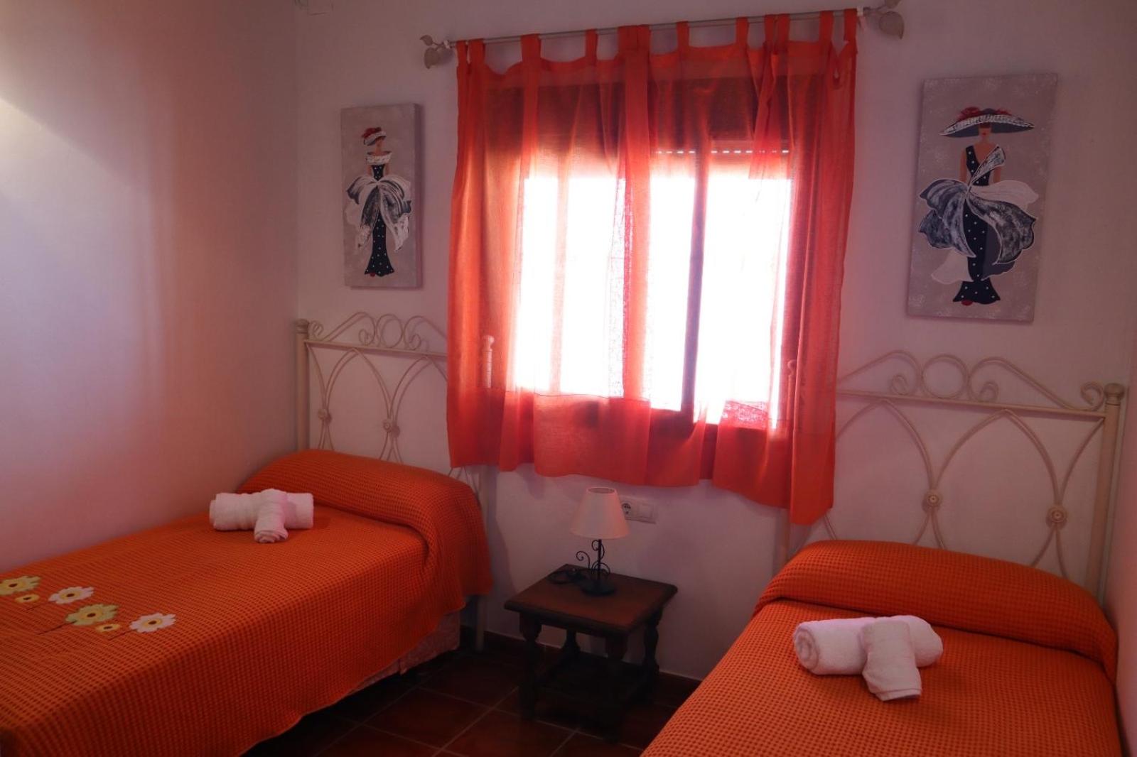 Casa de cuatro habitaciones