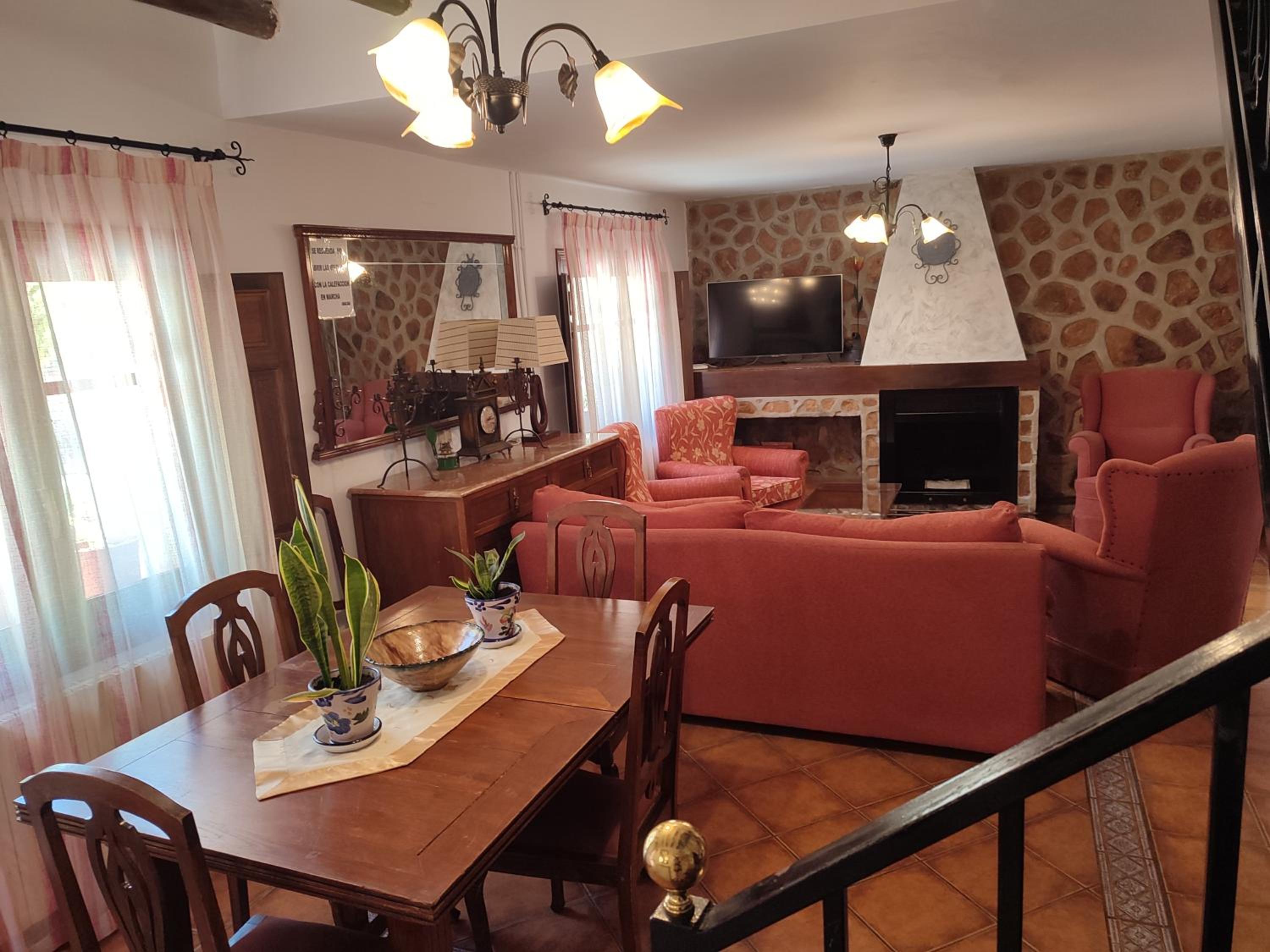 Casa de cuatro habitaciones