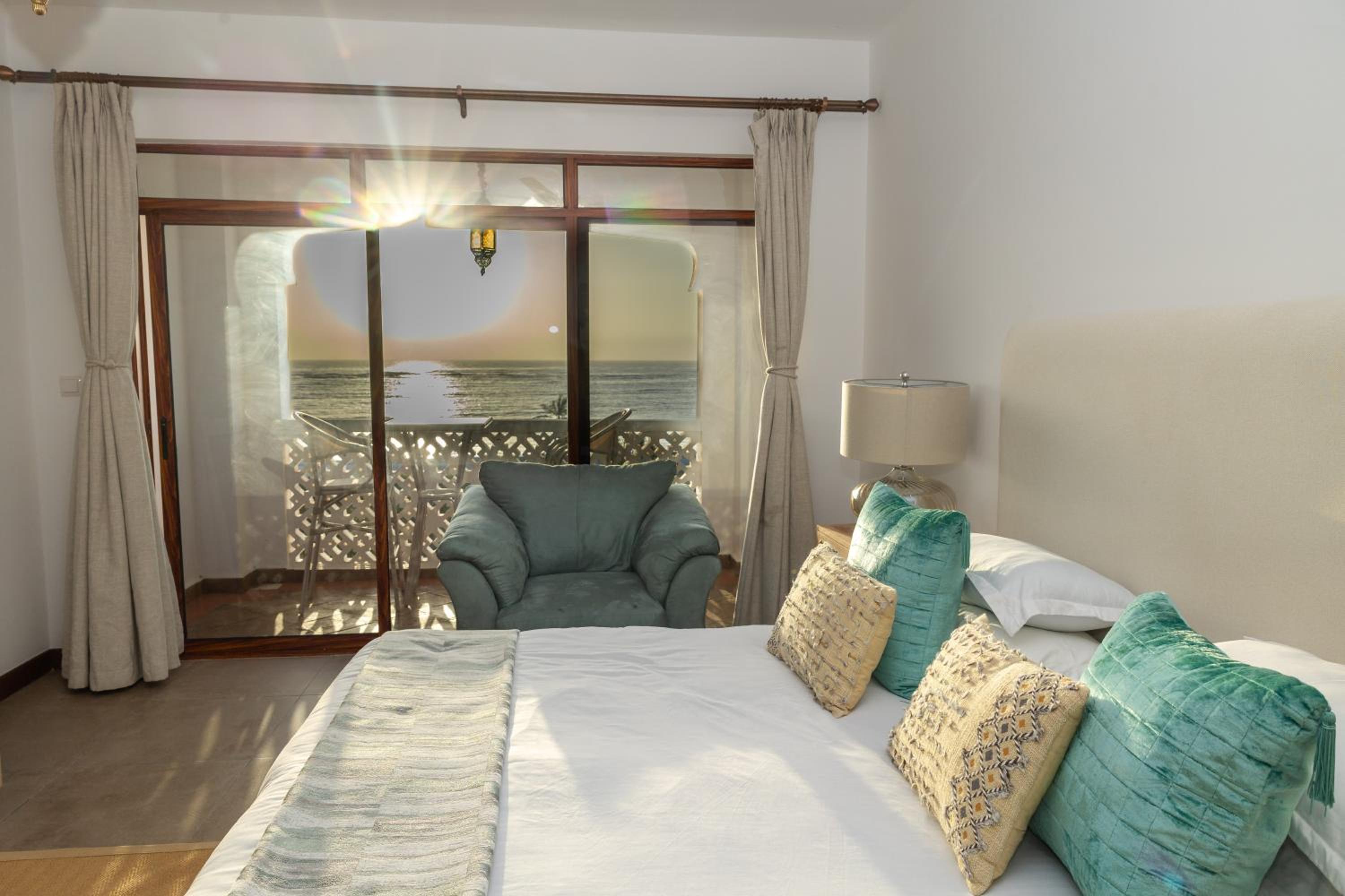 One-Bedroom Villa - Photo 1