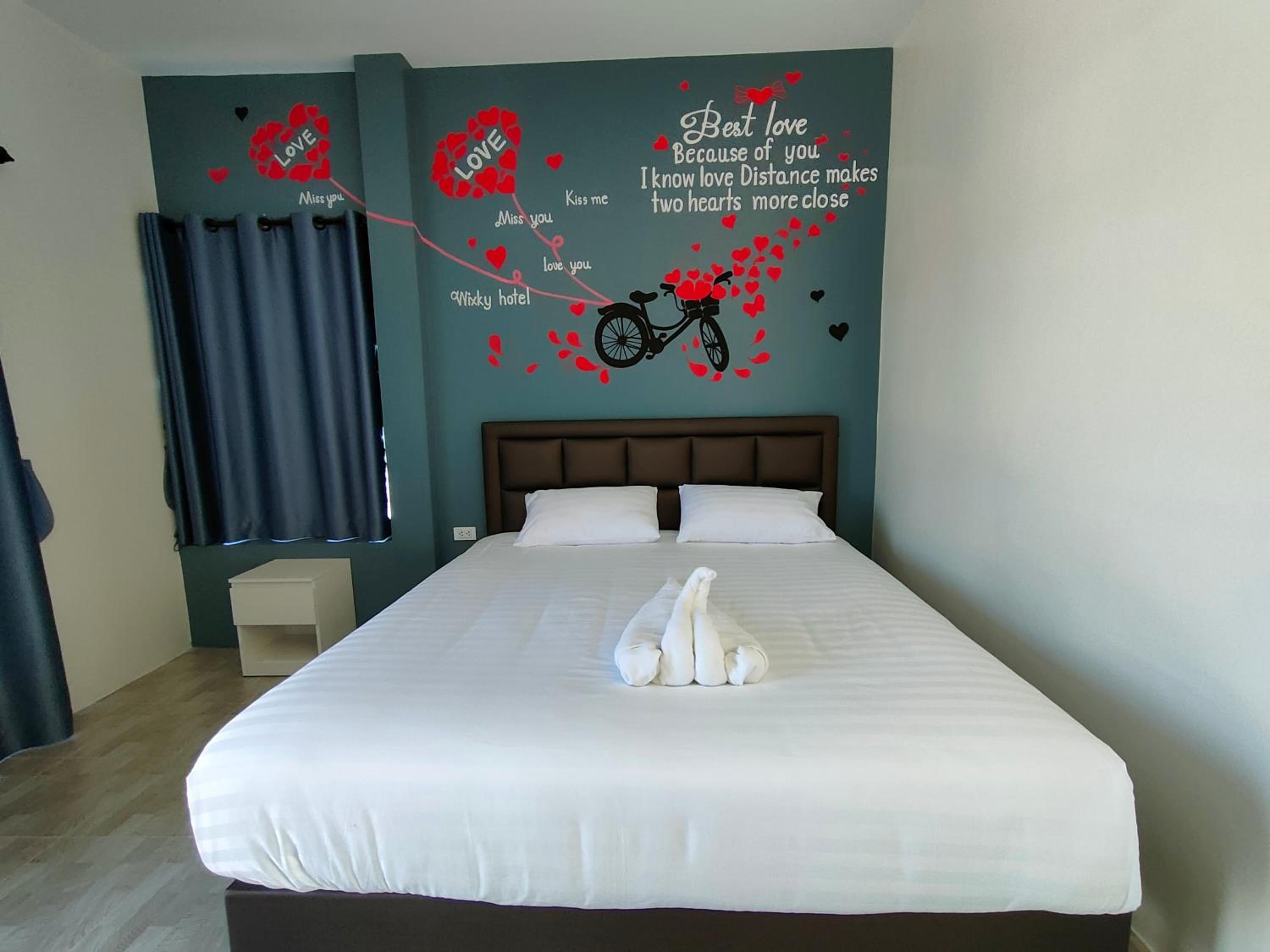 King Room with Mountain View - Photo 1