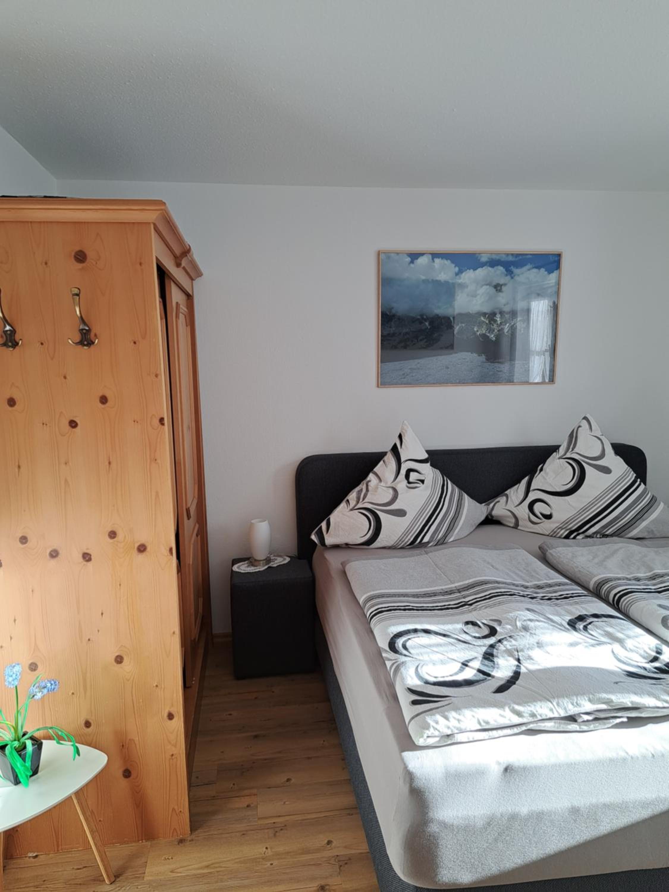 Apartment with Mountain View photo 1