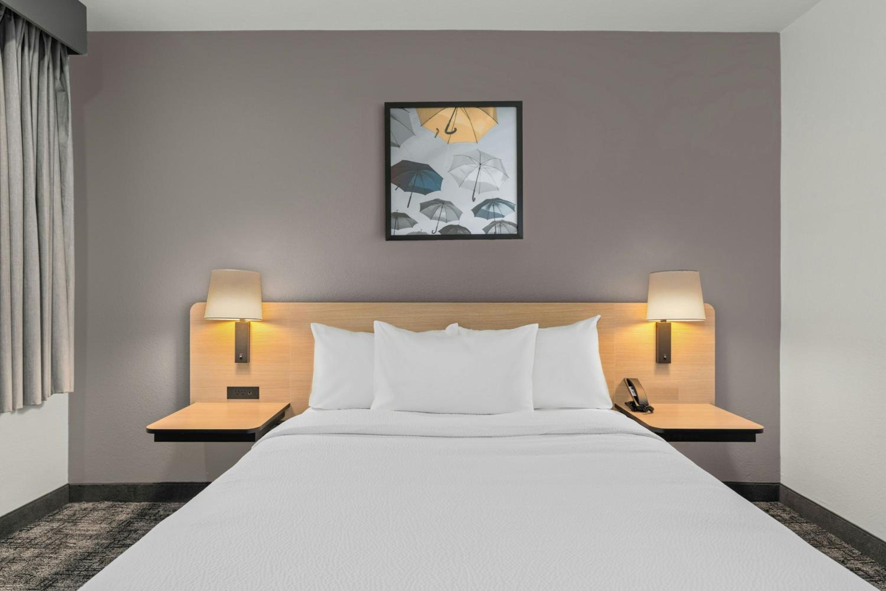 Standard King Room, photo 6