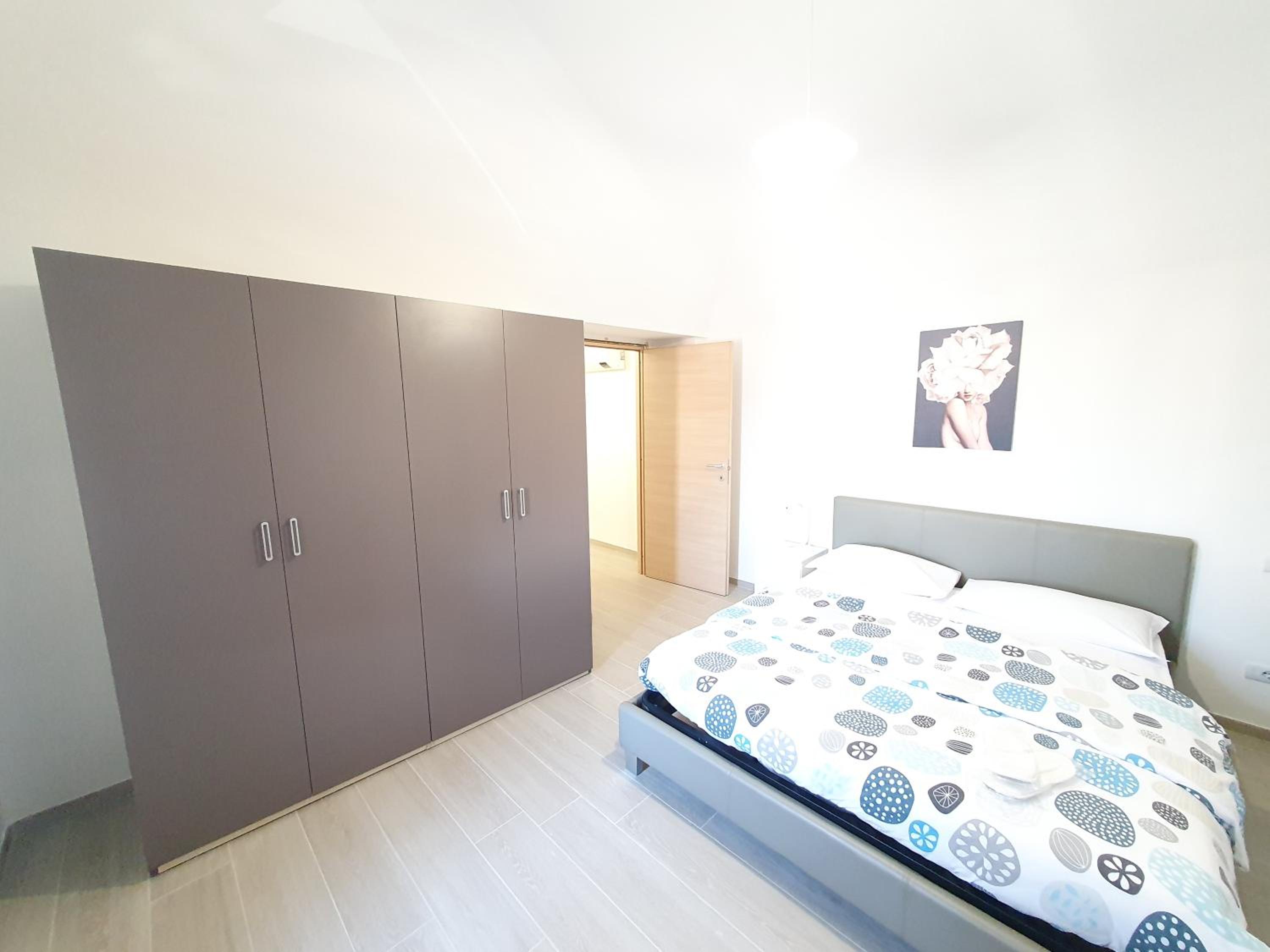 Apartment - Photo 21