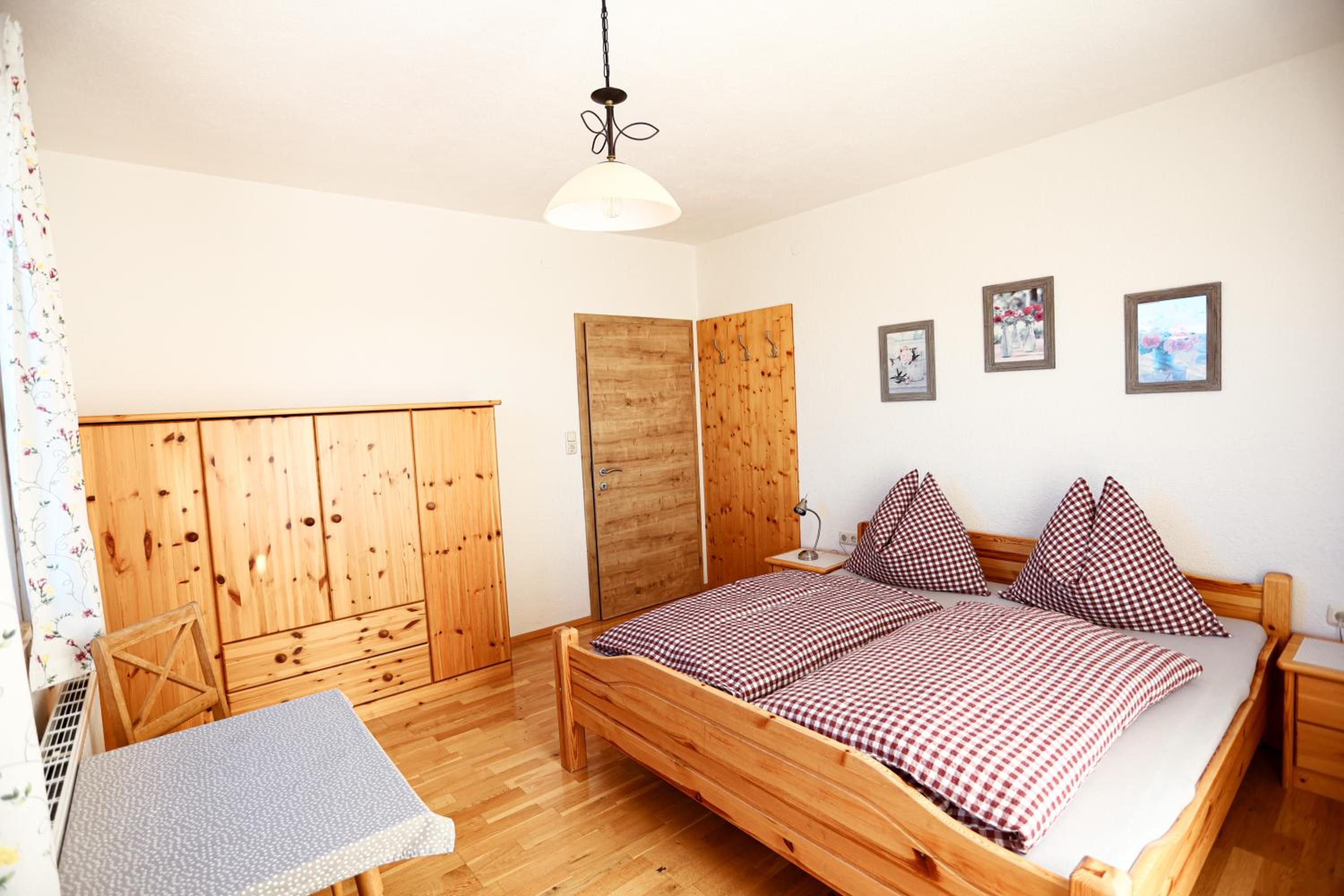 Comfort Two-Bedroom Apartment with Balcony photo 1