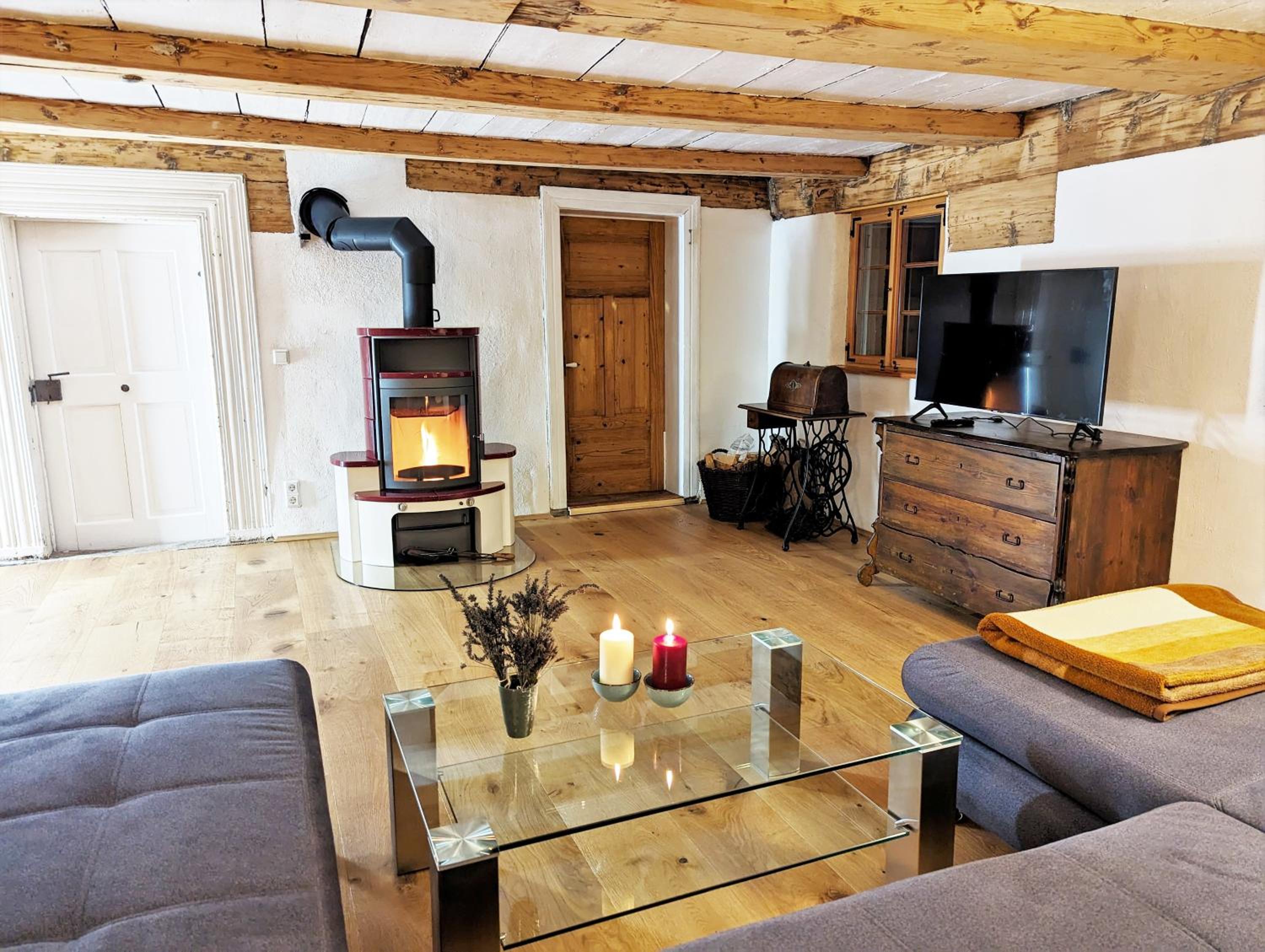 Four-Bedroom House photo 3