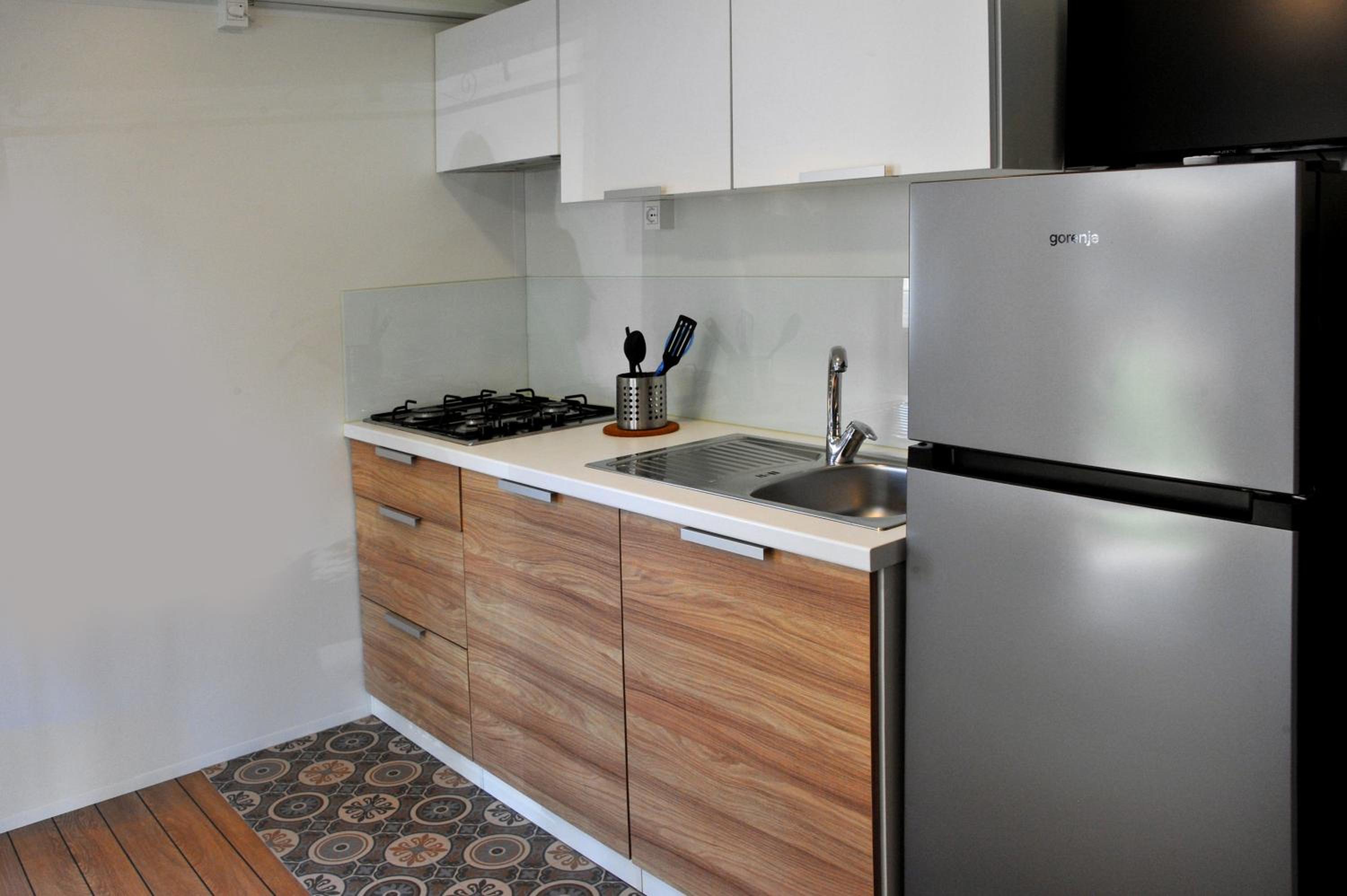 Deluxe Mobile Home photo 3