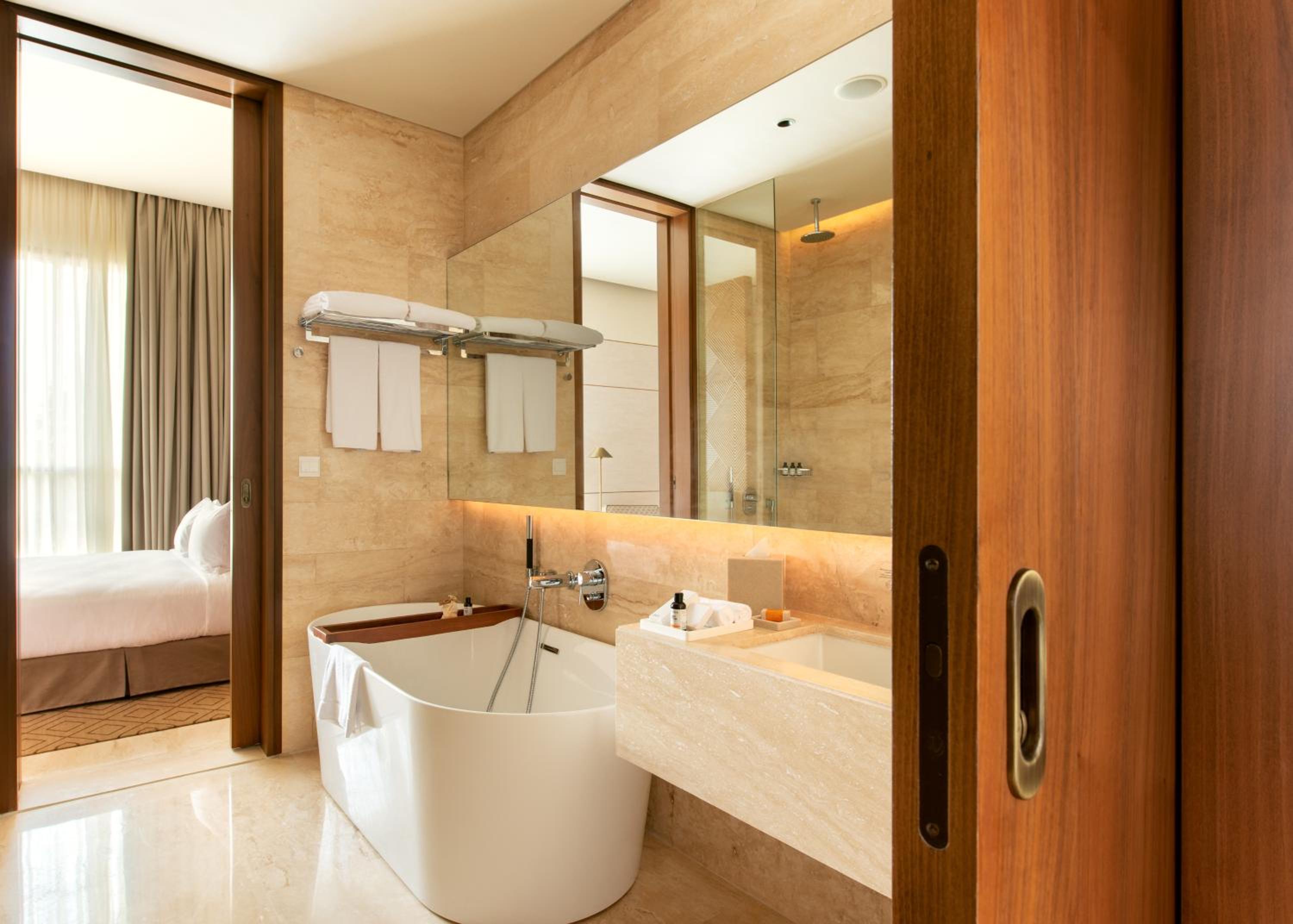 Junior Suite - Photo 3