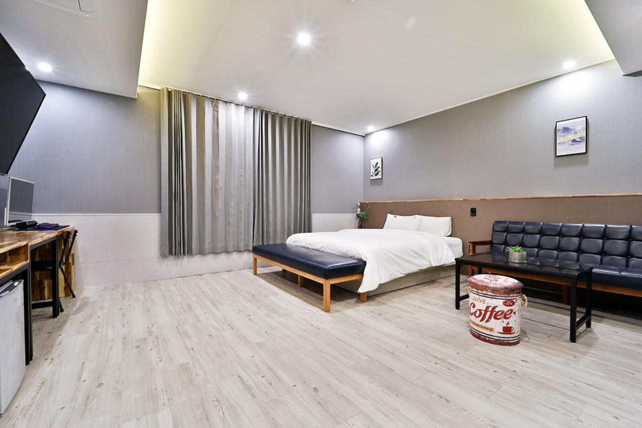 Deluxe Double Room - Photo 1