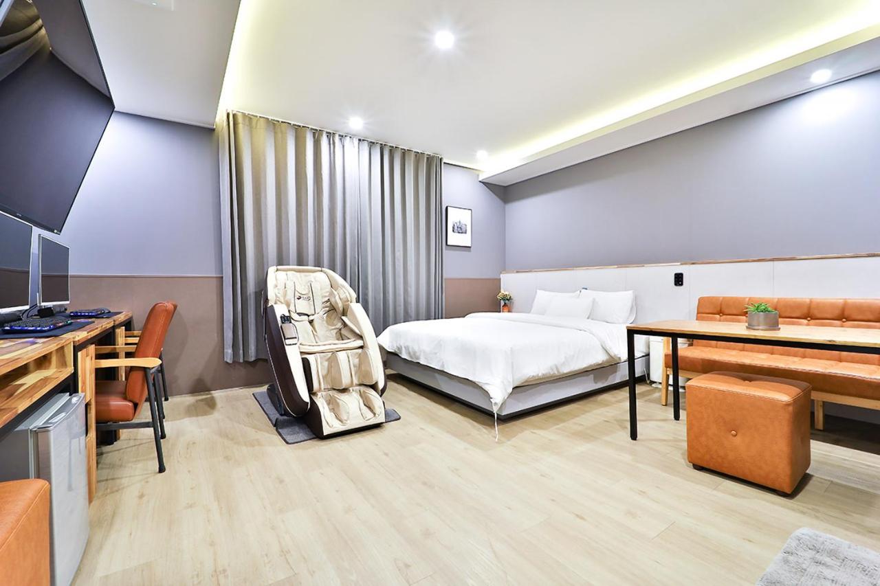 Superior Suite - Photo 1