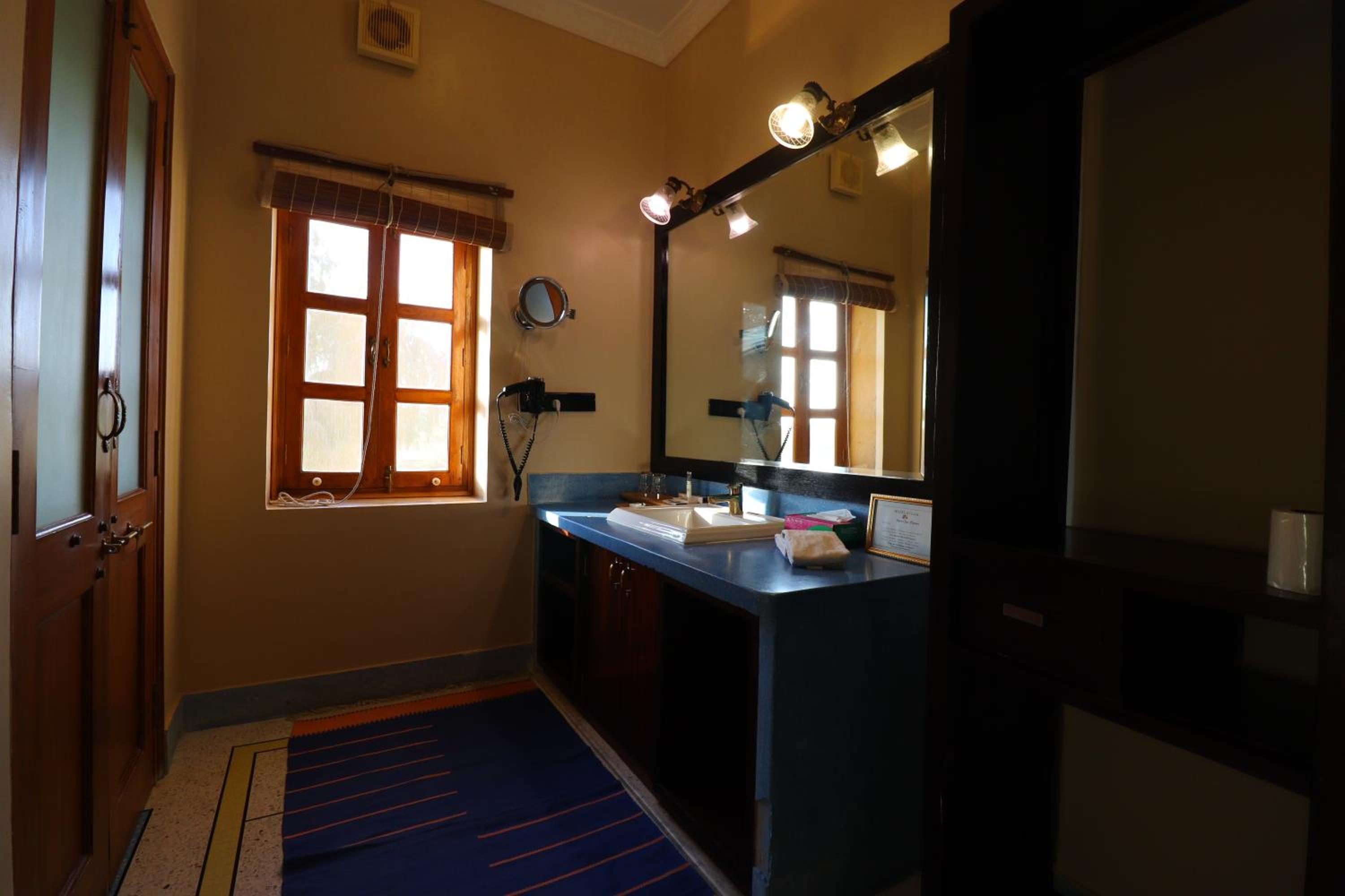Deluxe Double Room photo 2