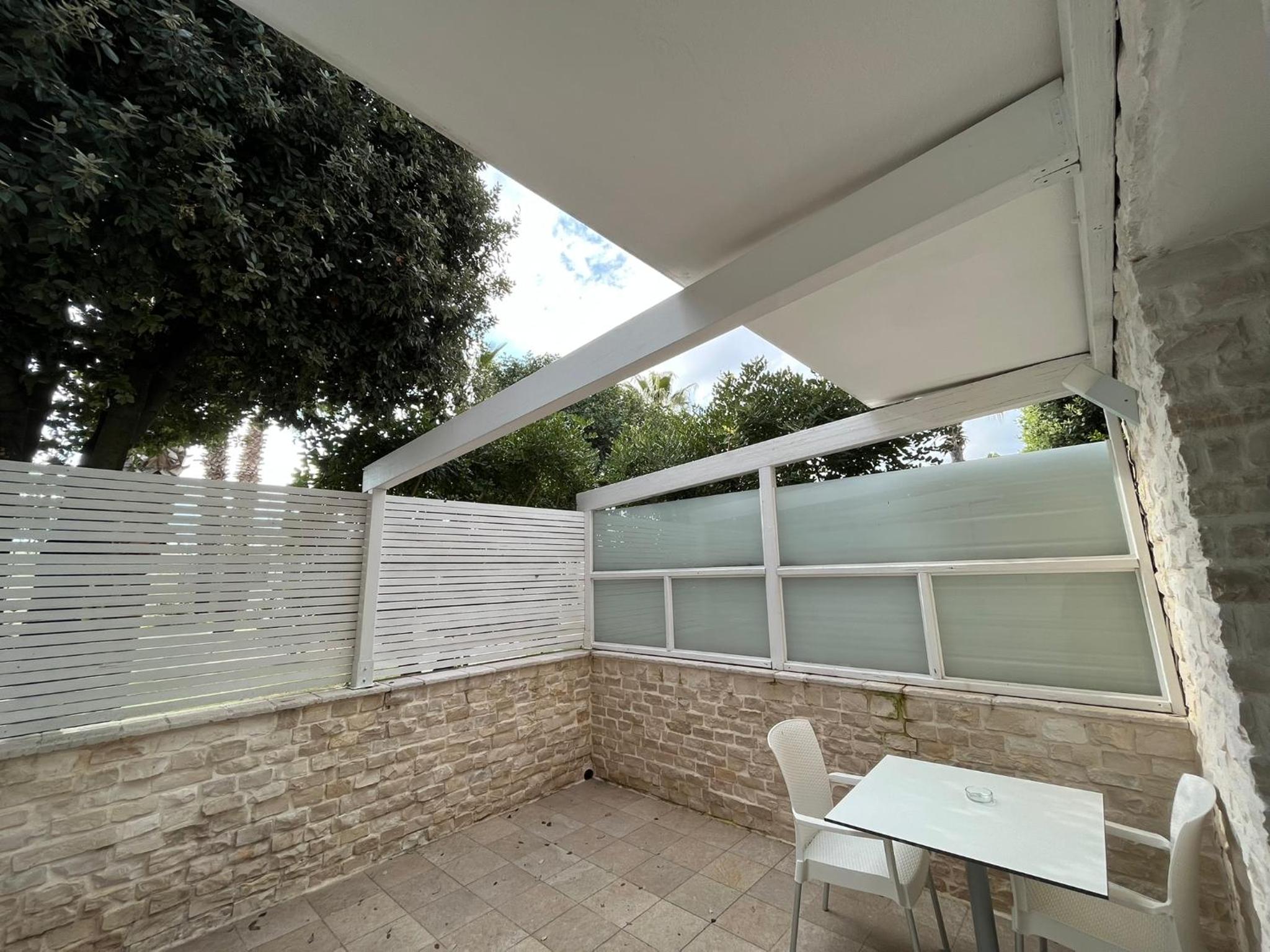 Double Room with Patio photo 3