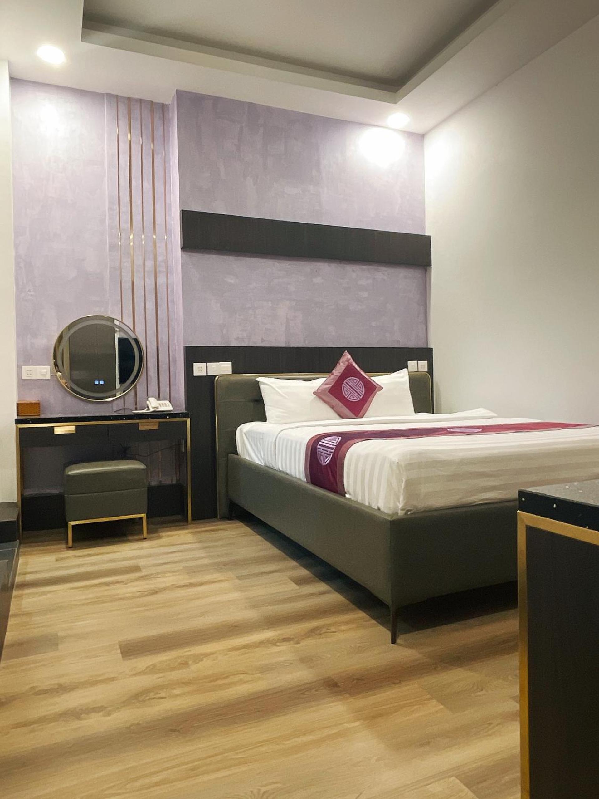 Deluxe Double Room with Shower