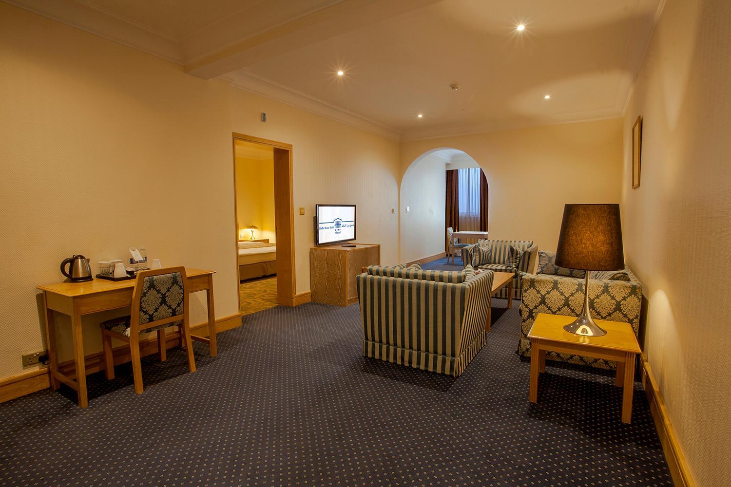 Executive Suite - Photo 1