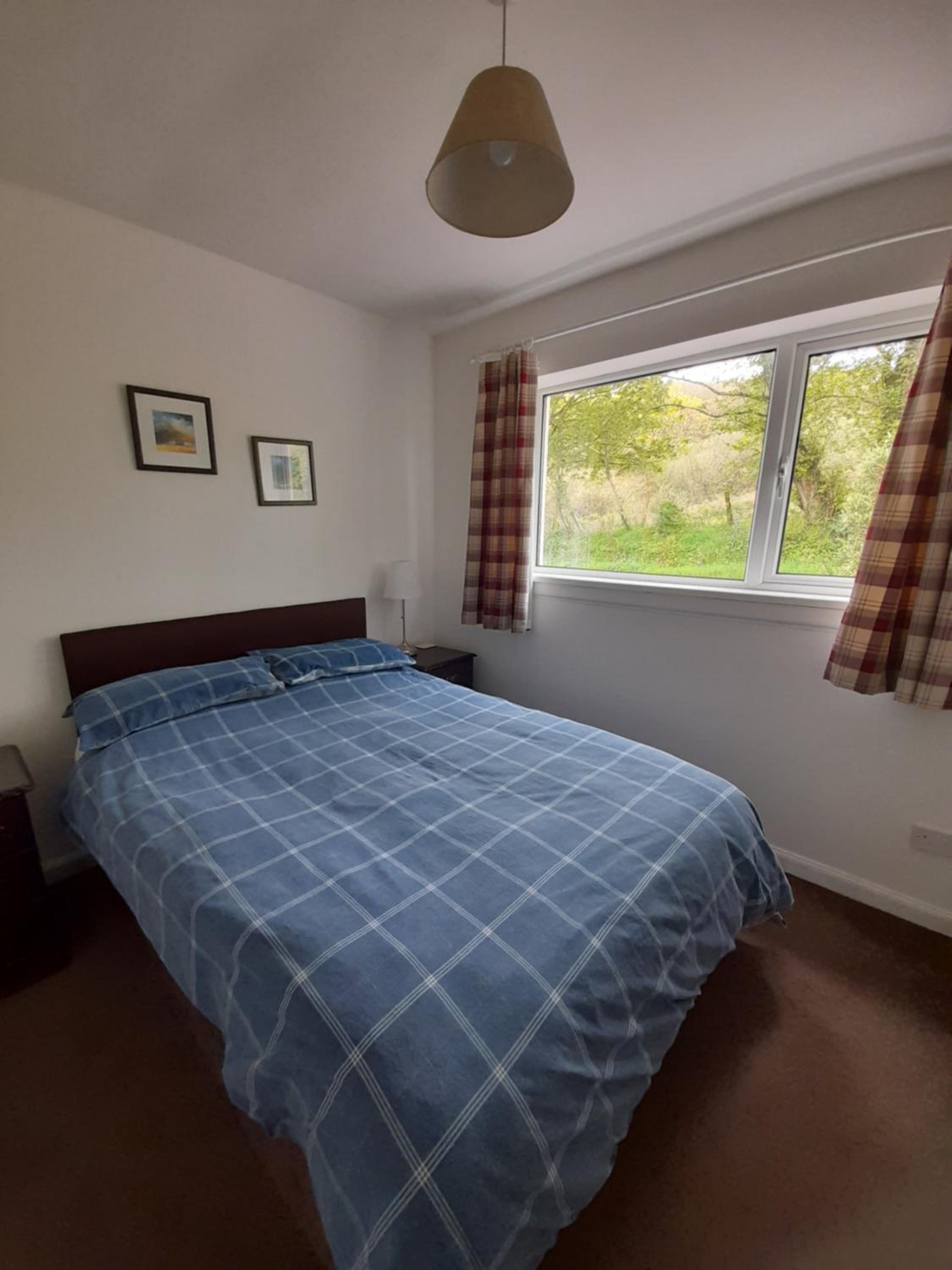 Four-Bedroom House - Photo 16