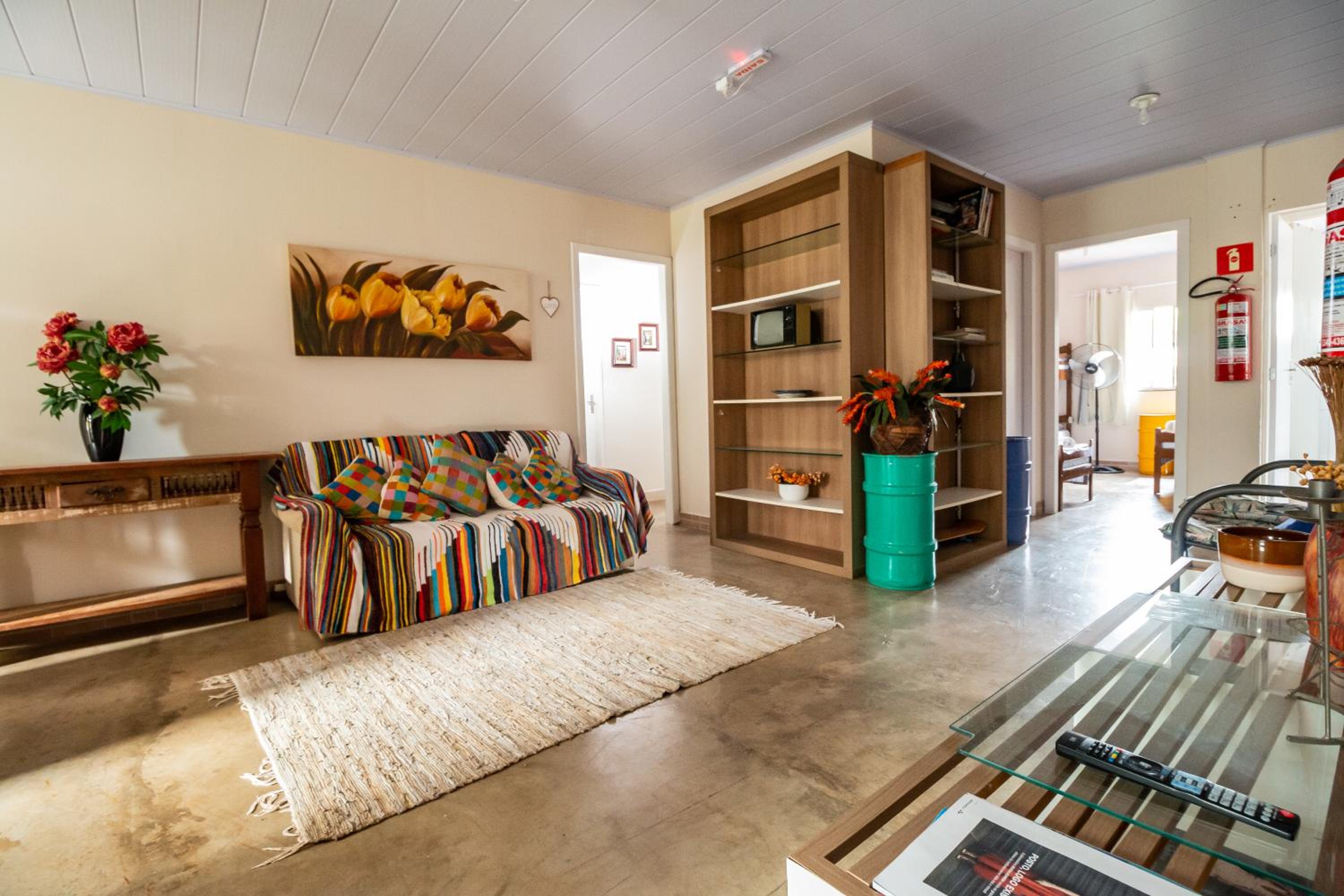 QUARTO DUPLO COM BANHEIRO COMPARTILHADO photo 1