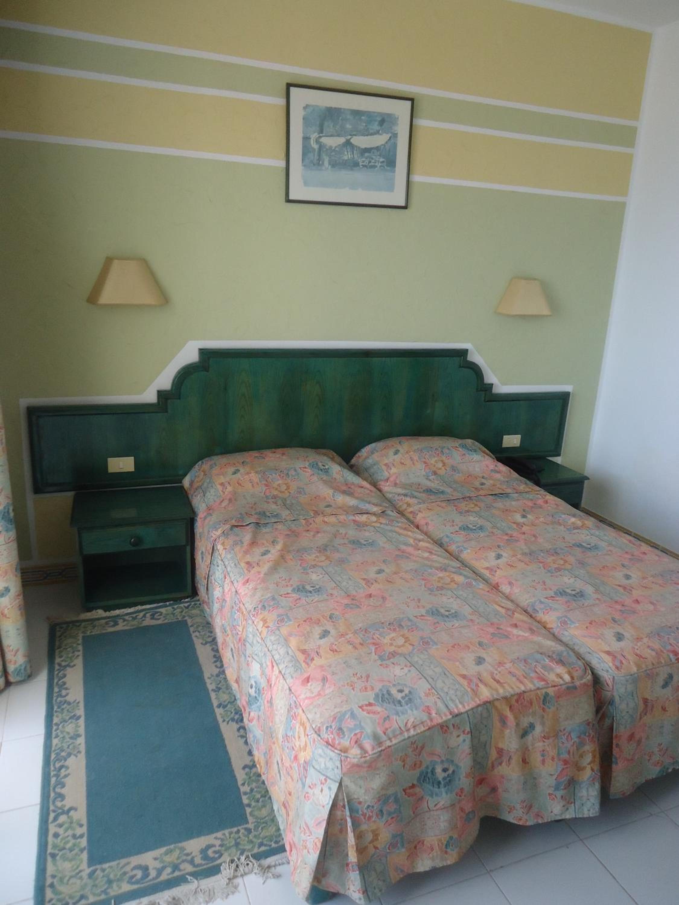 Double Room - Photo 1