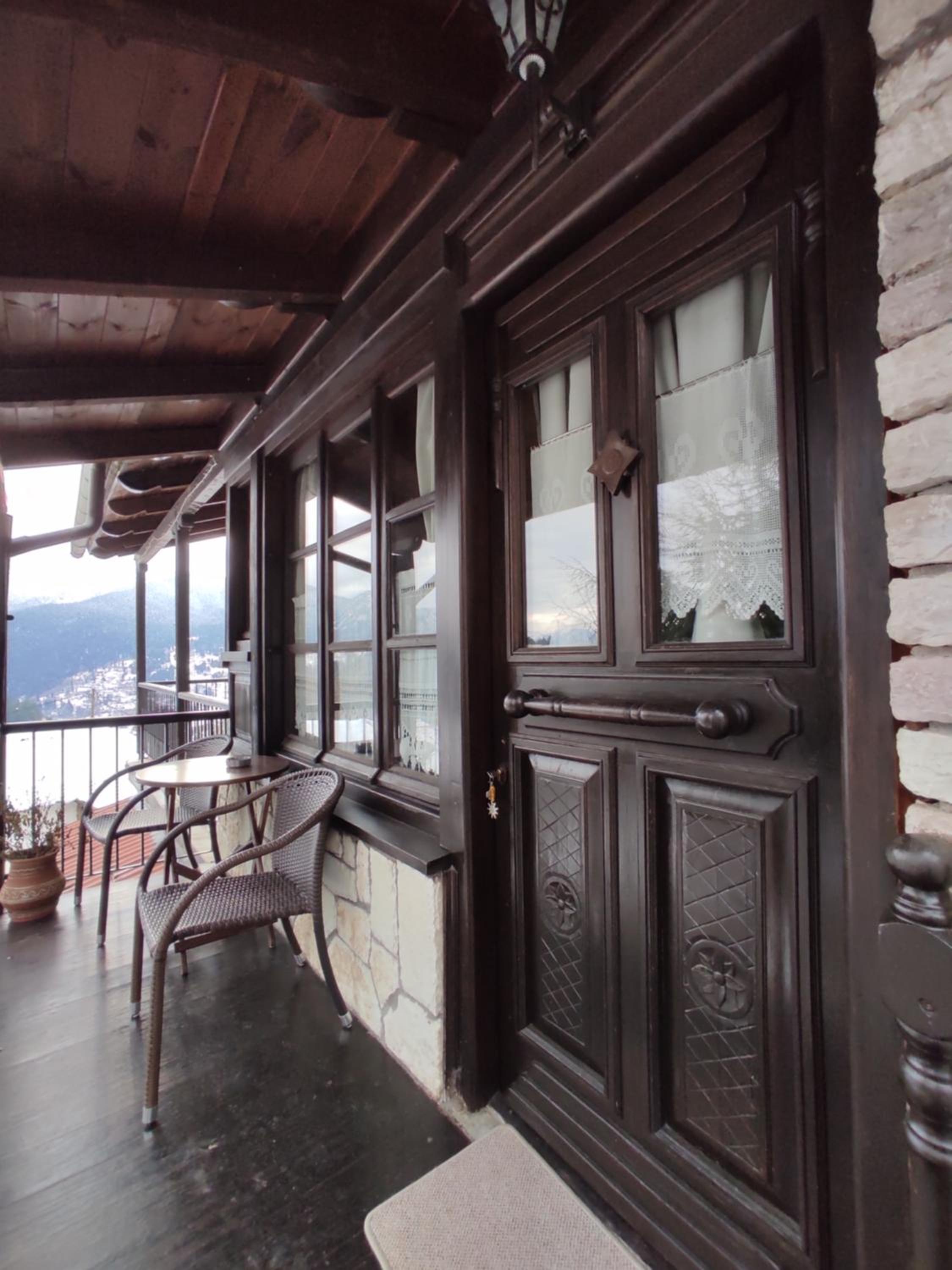 Superior Studio with Fireplace  - Photo 10