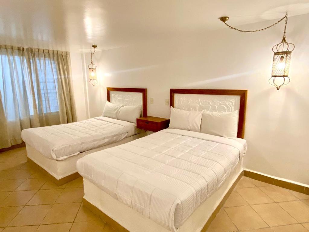Double Room With Two Double Beds photo 1