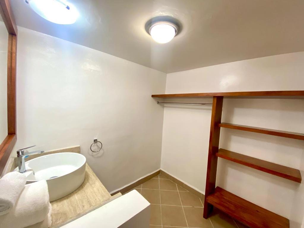 Double Room With Two Double Beds photo 2