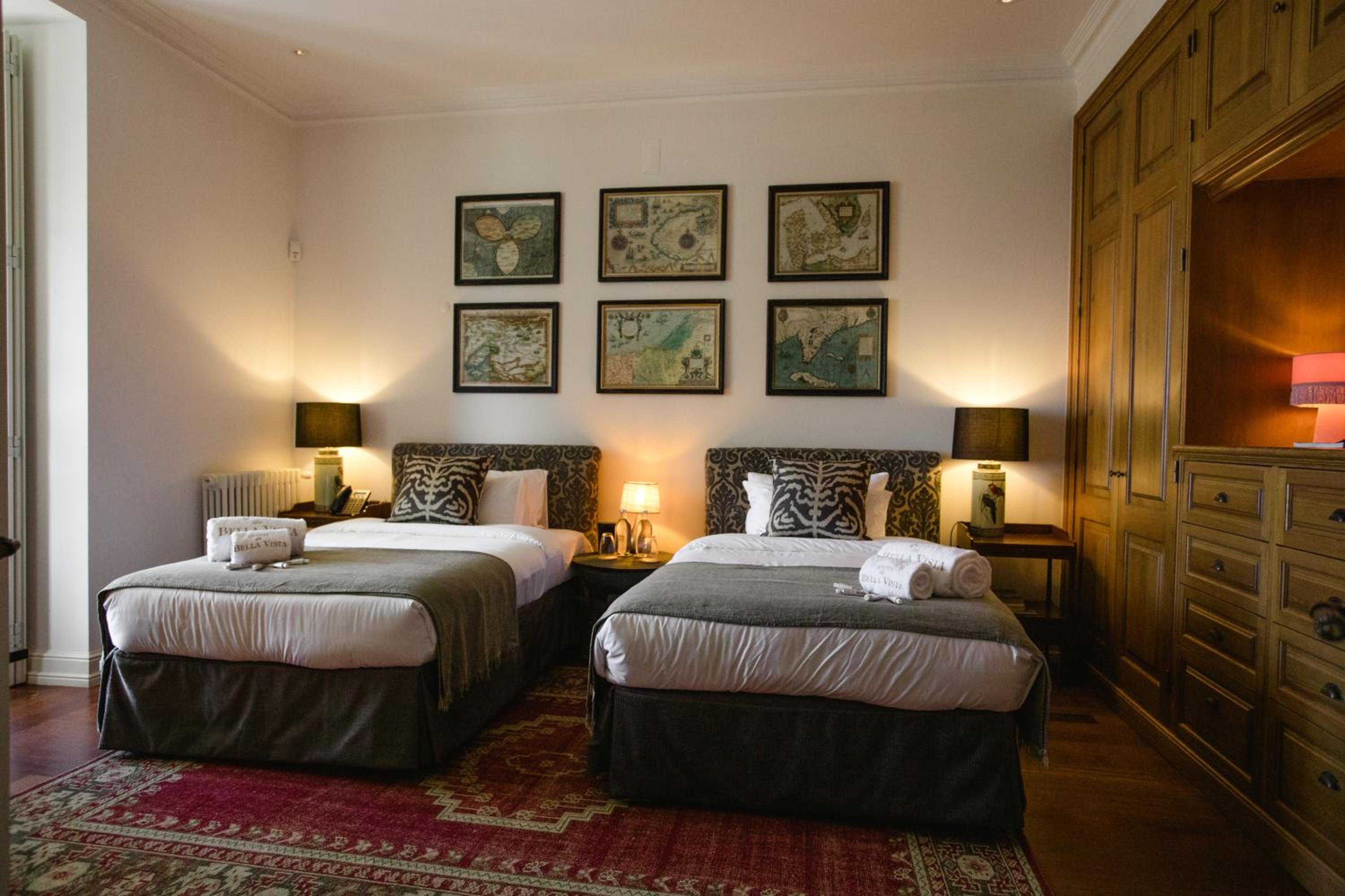 Deluxe Suite with Sea View photo 2