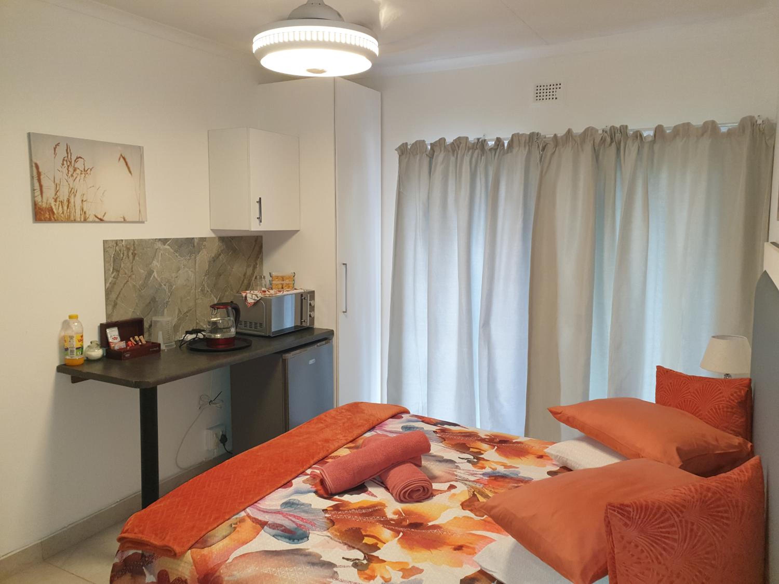 Deluxe Double Room - Photo 7