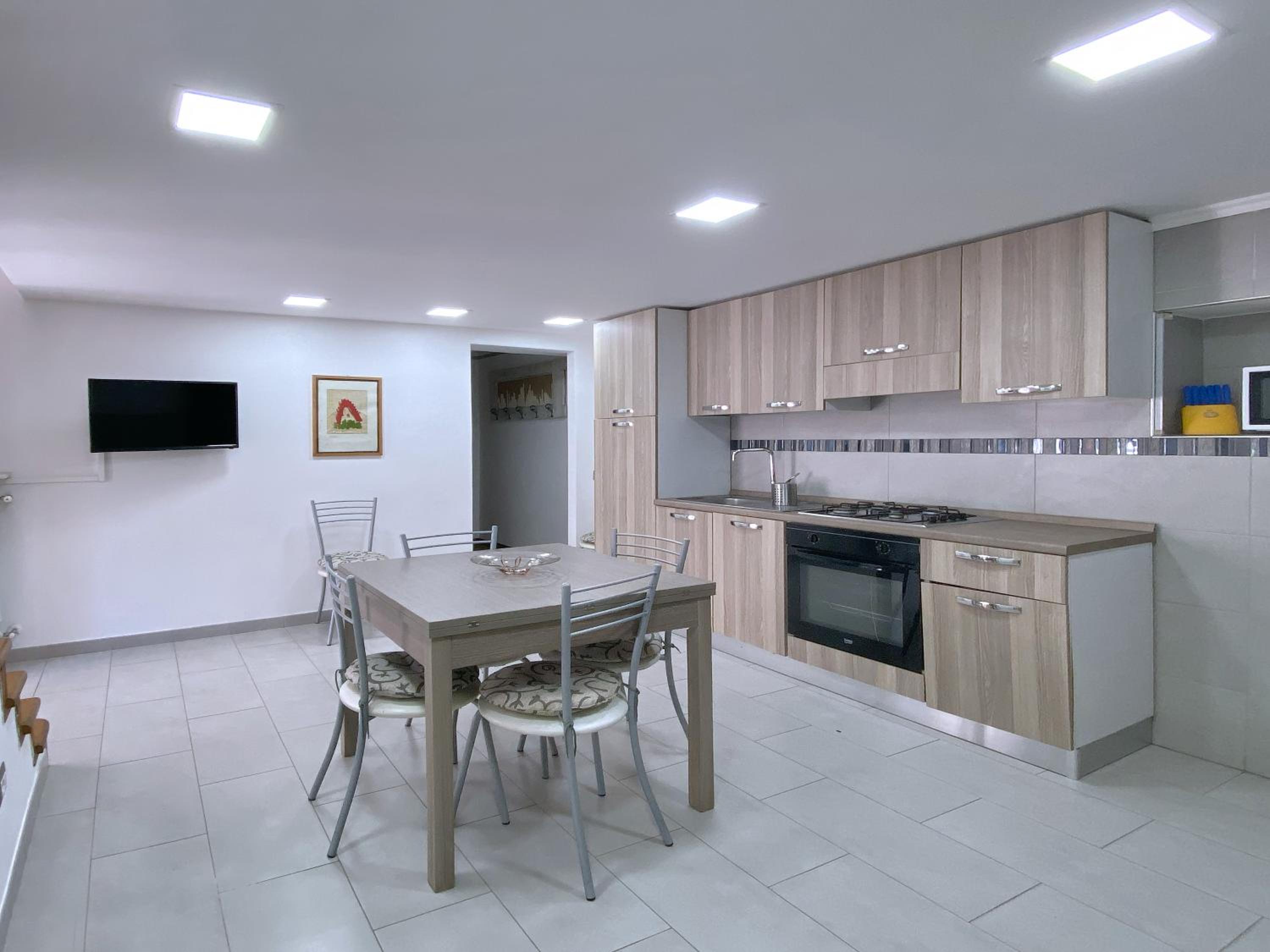 Three-Bedroom House - Photo 7