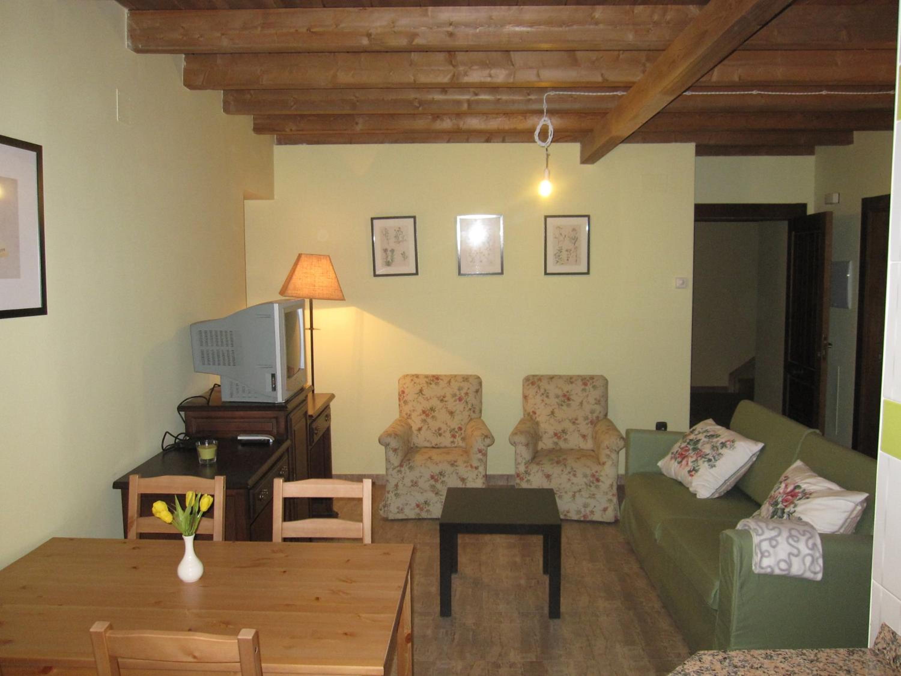 Three-Bedroom Apartment - Photo 2