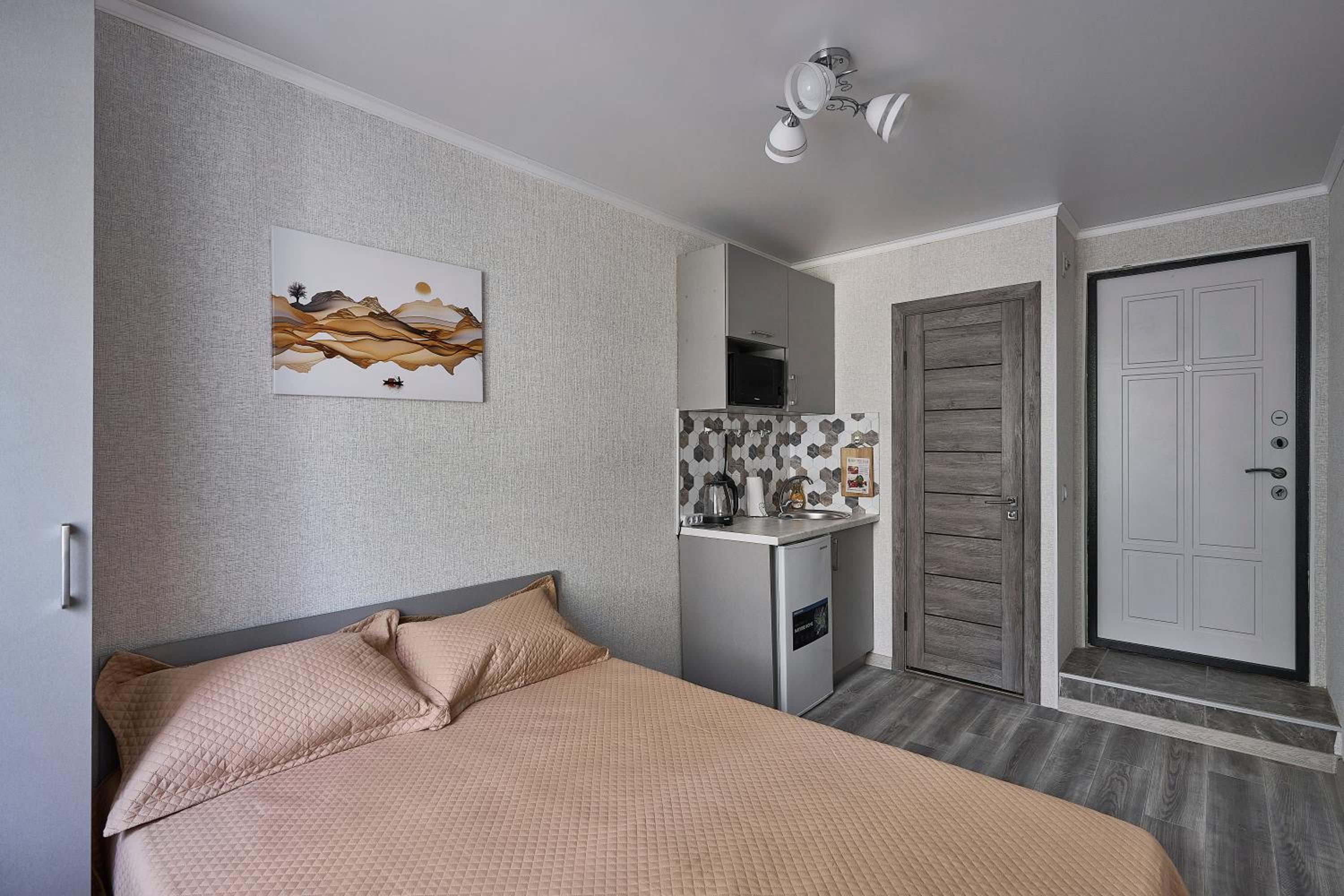 Budget Double Room photo 2
