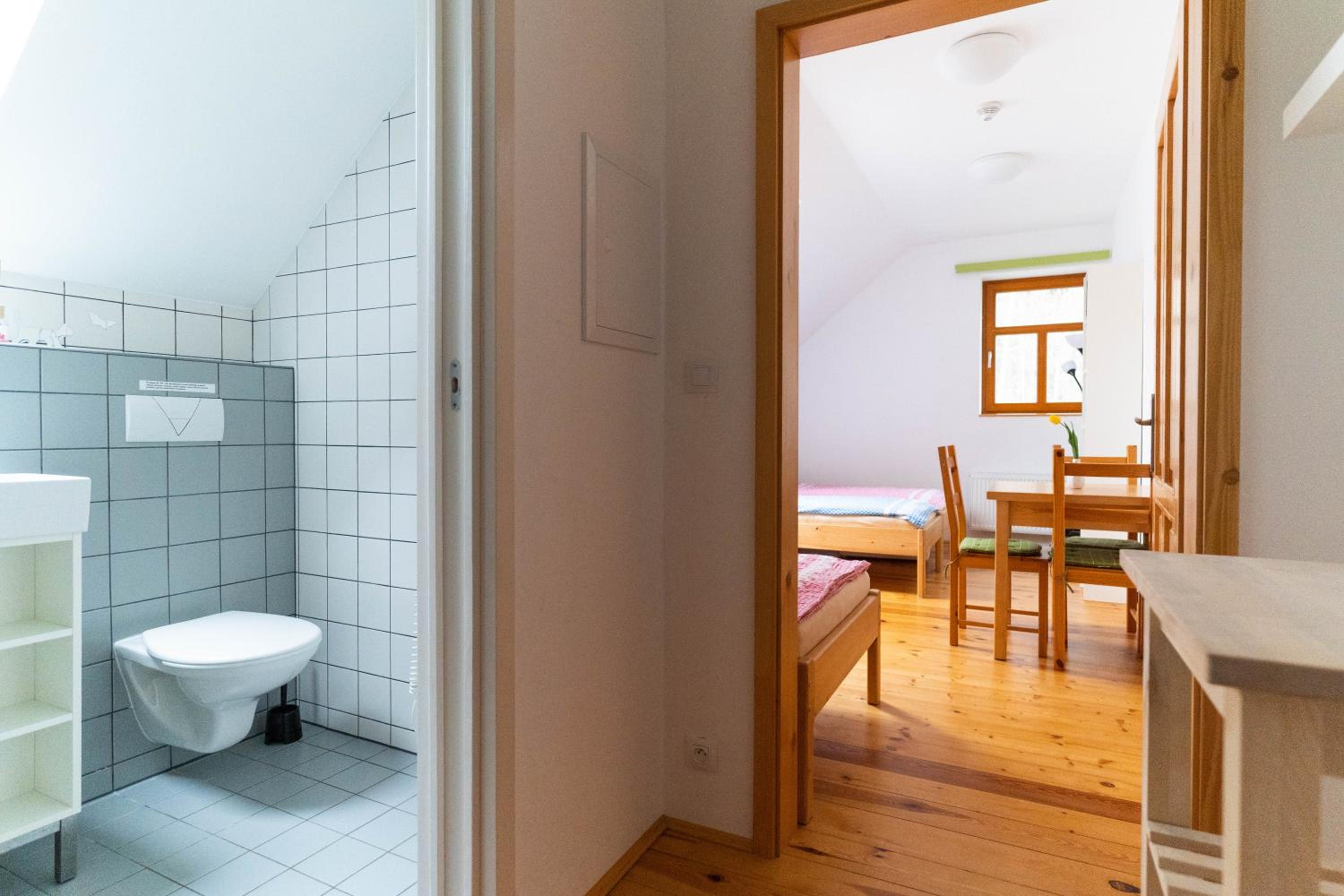 Triple Room with Bathroom - Photo 14